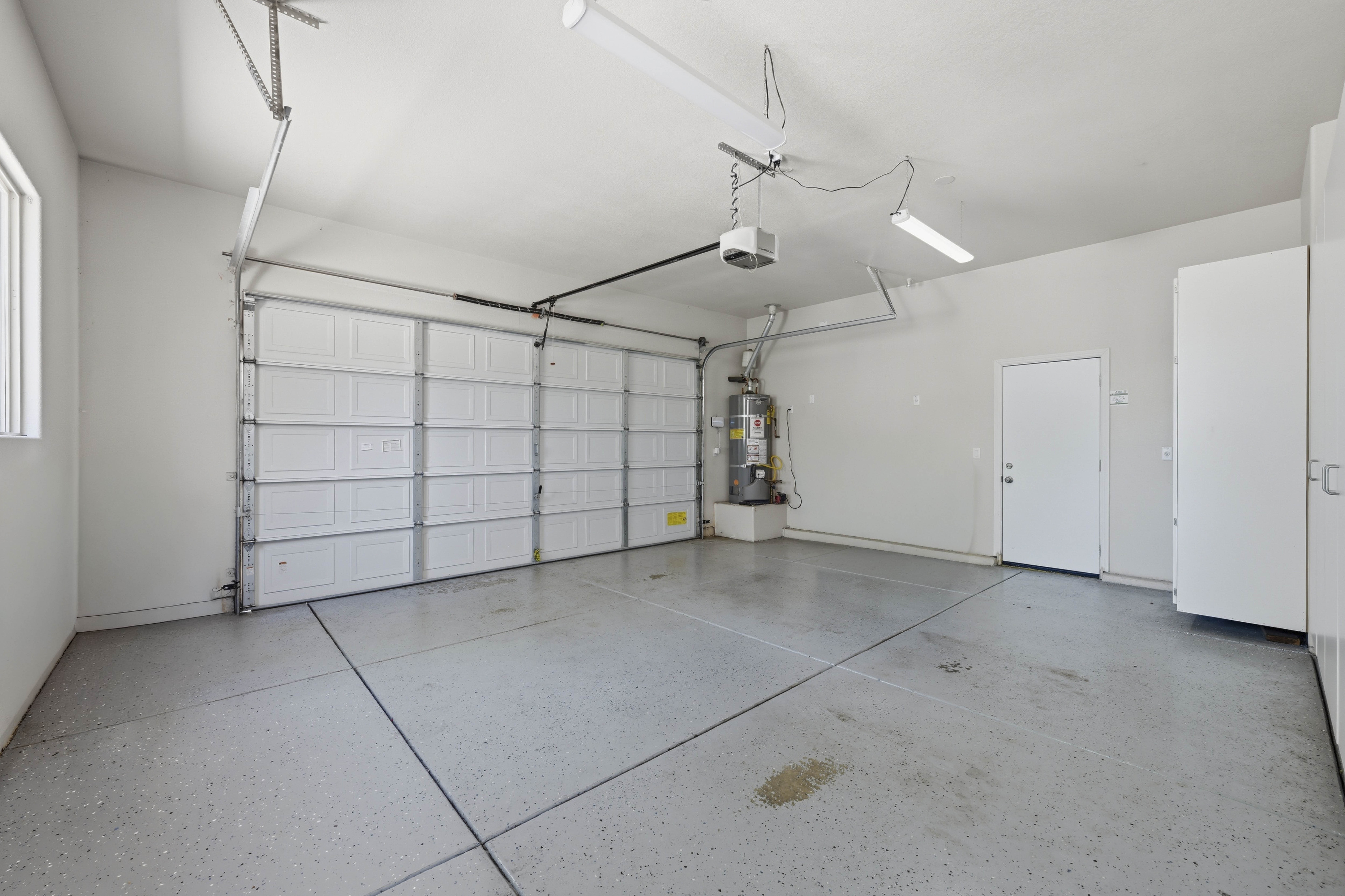  8587 Indianwood Lane, Roseville, CA 95747 - 物件實景