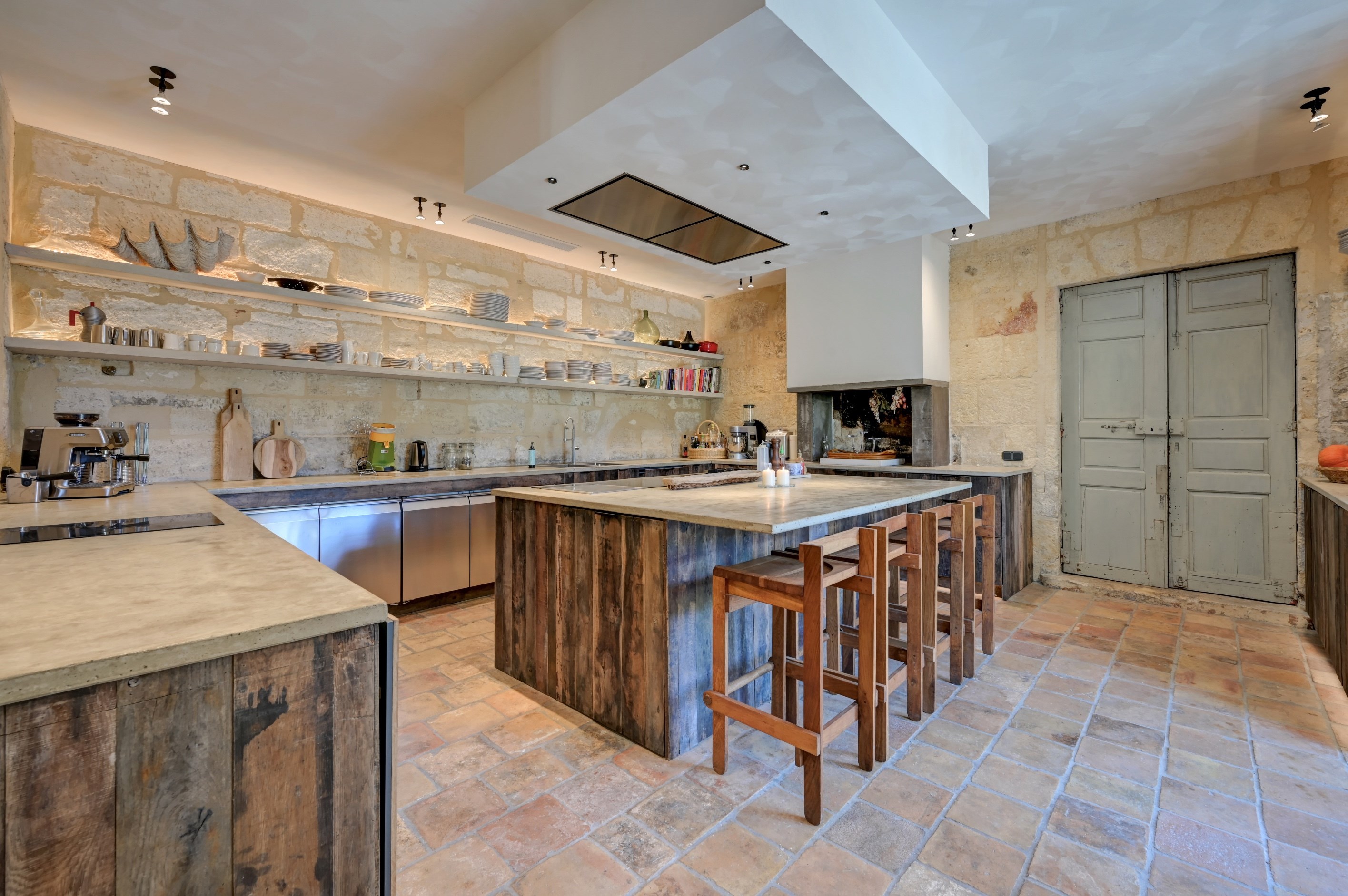  Exceptional 1100 sqm mansion renovated at the gateway to the Alpilles - 物件實景