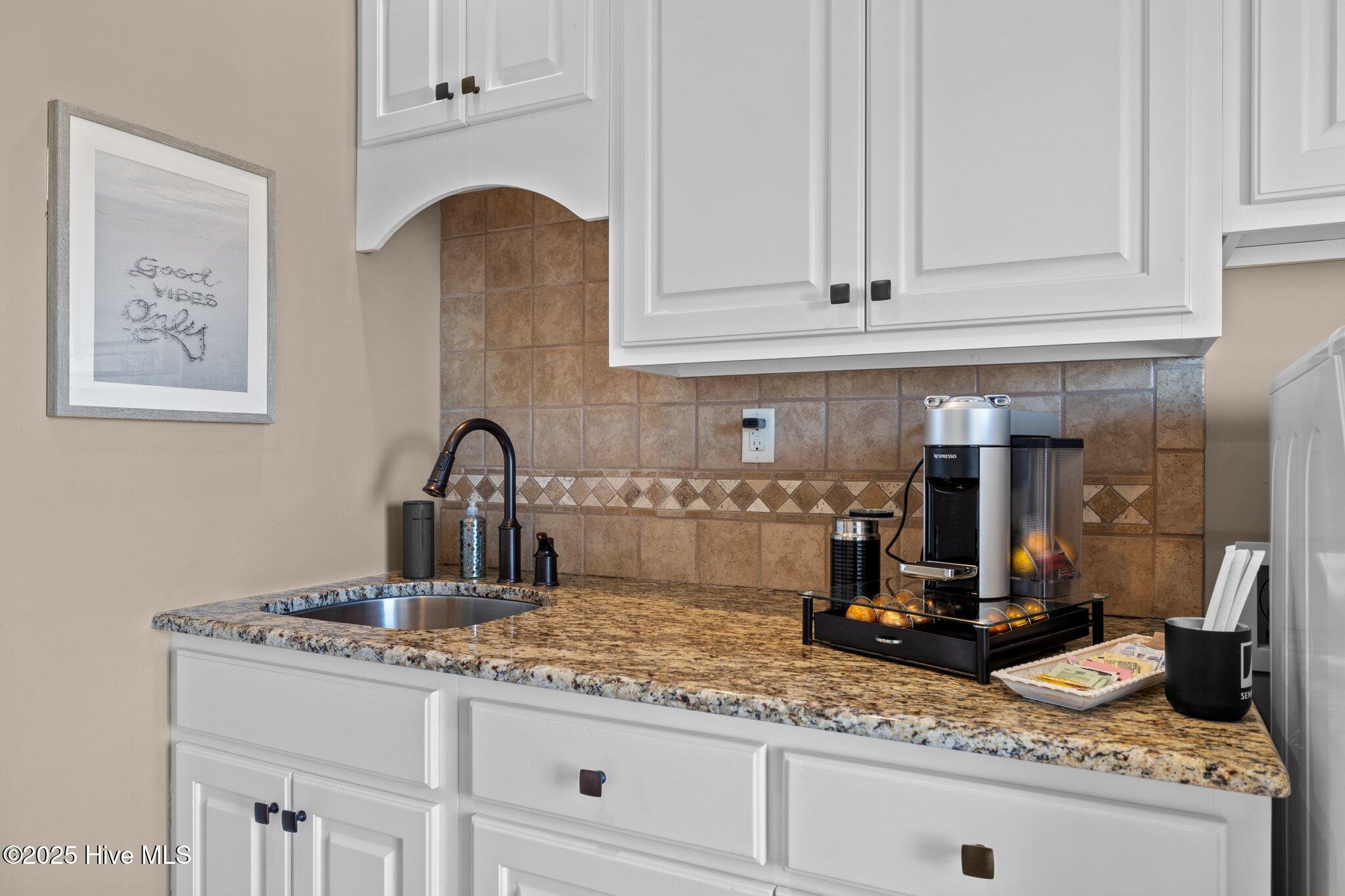 Newport, North Carolina, 28570, United States, 5 Bedrooms Bedrooms, ,7 BathroomsBathrooms,Residential,For Sale,1856837