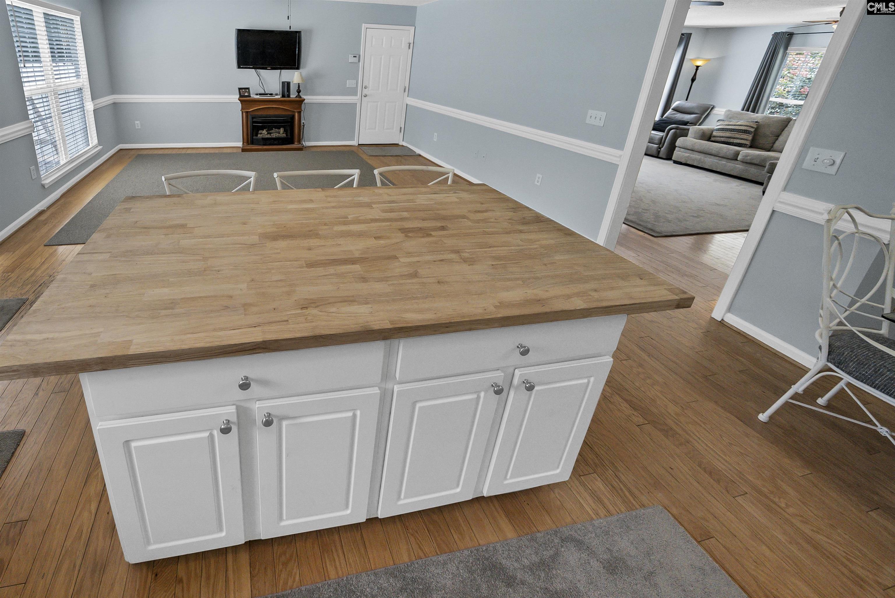 Prosperity, South Carolina, 29127, United States, 4 Bedrooms Bedrooms, ,3 BathroomsBathrooms,Residential,For Sale,1932578