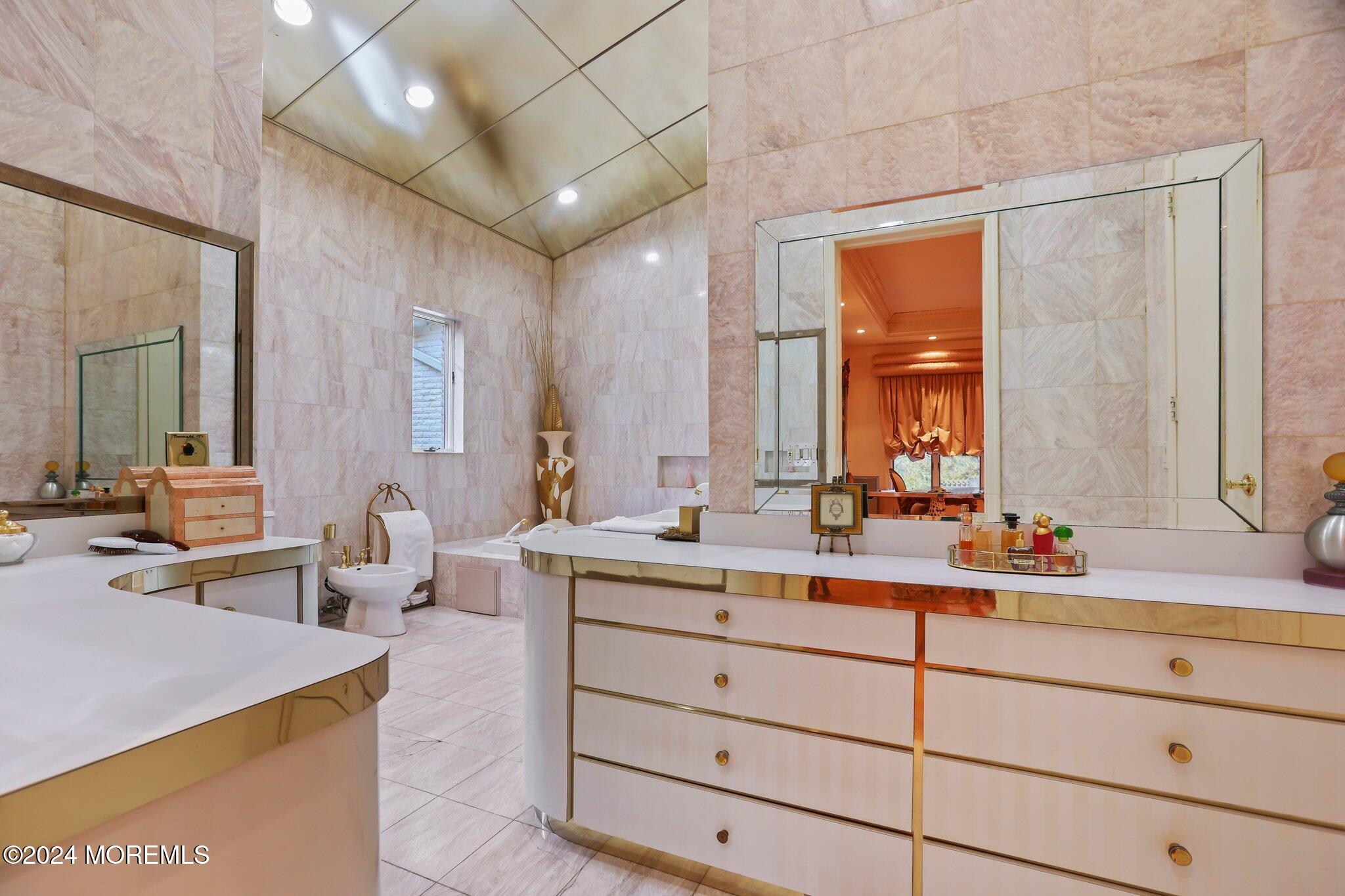 Morganville, New Jersey, 07751, United States, 6 Bedrooms Bedrooms, ,8 BathroomsBathrooms,Residential,For Sale,1982169