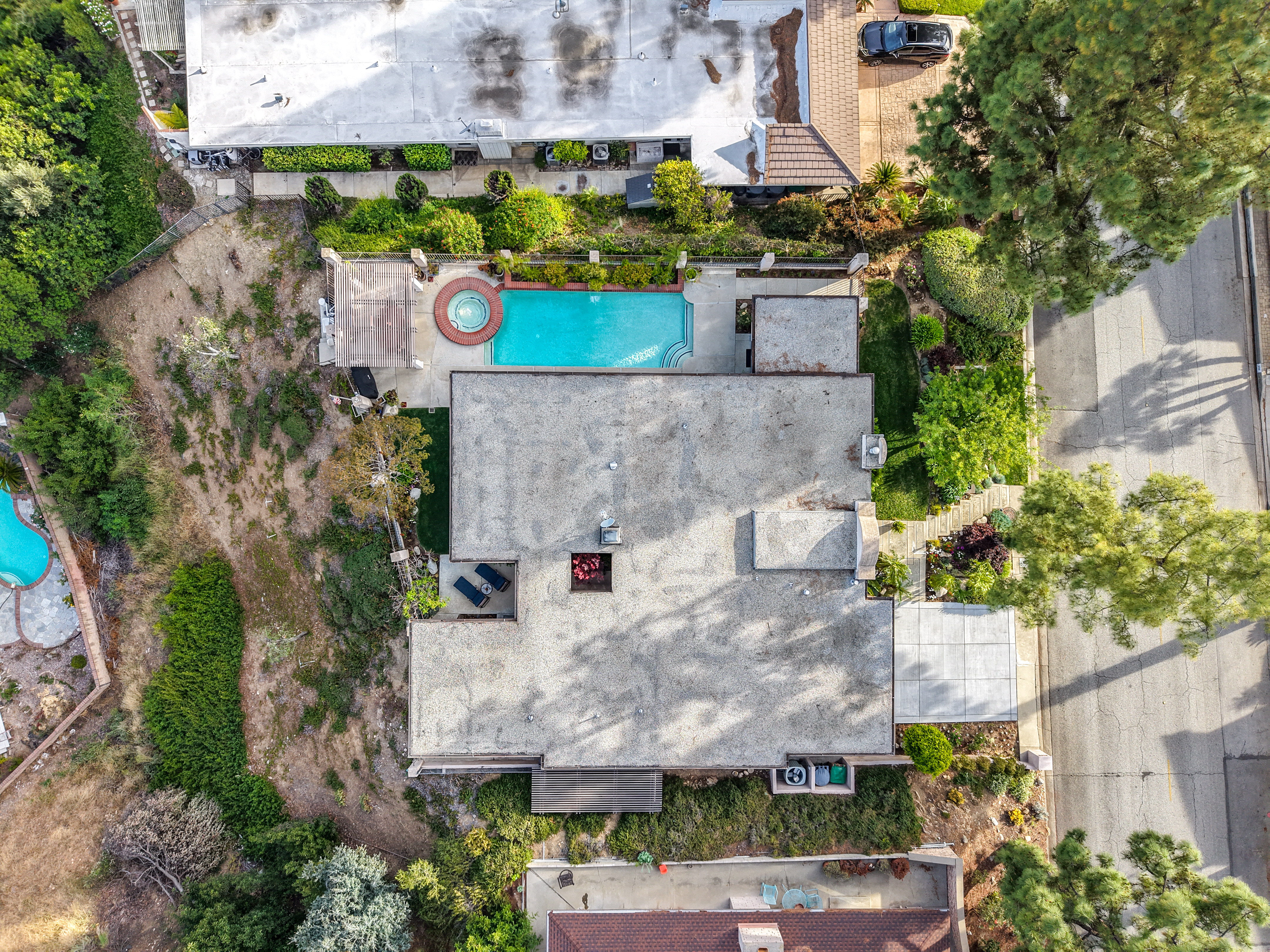  2708 N. Mountain Avenue, Claremont, CA 91711 - 物件實景