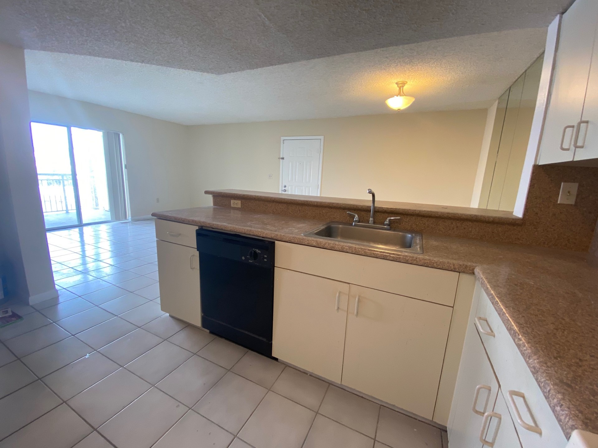 8600 SW 212th St, Cutler Bay, FL, 33189 - 物件實景