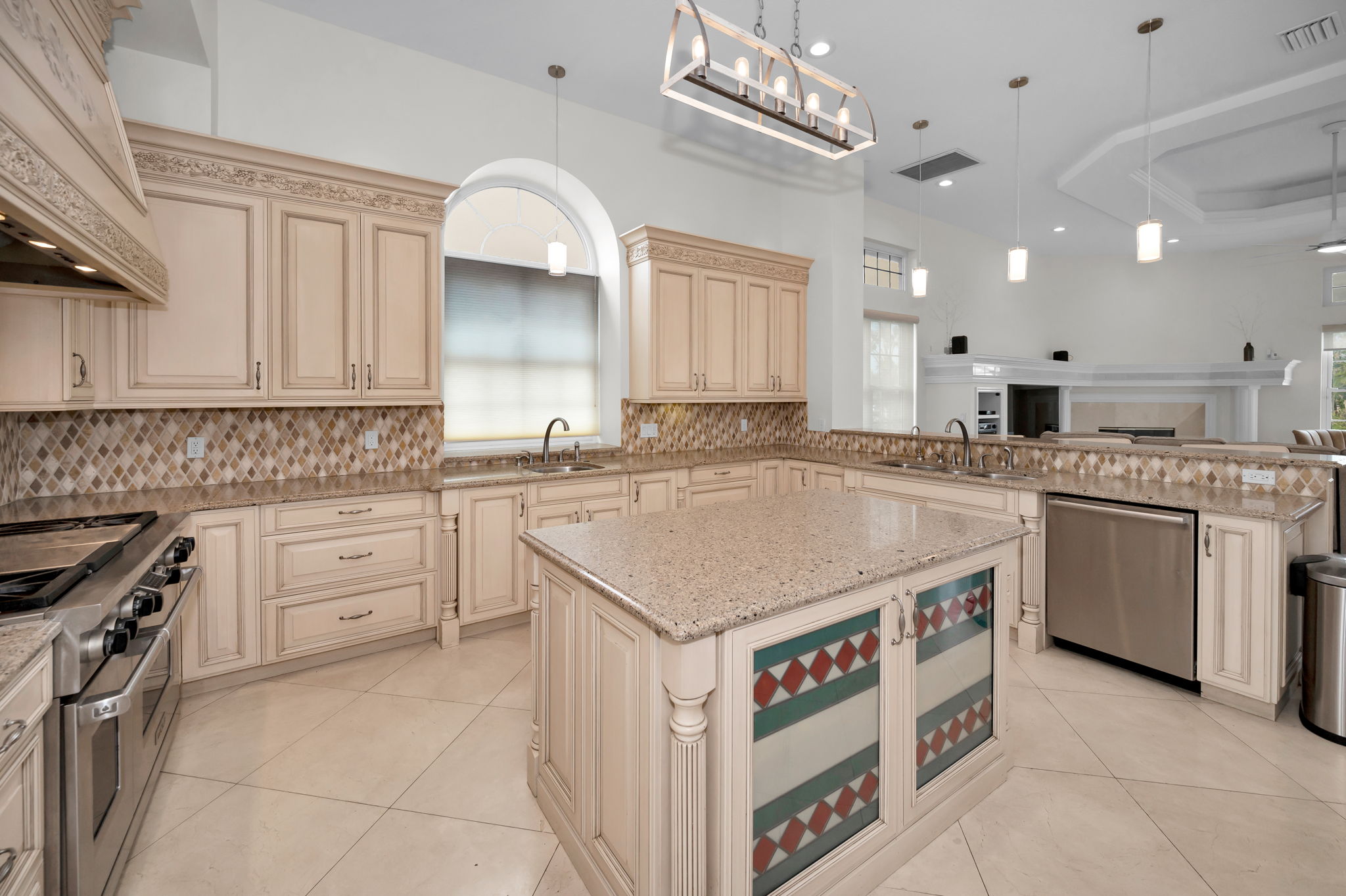 119 8th St E, Tierra Verde, Florida, 33715, United States, 6 Bedrooms Bedrooms, ,5 BathroomsBathrooms,Residential,For Sale,119 8th St E,1672792