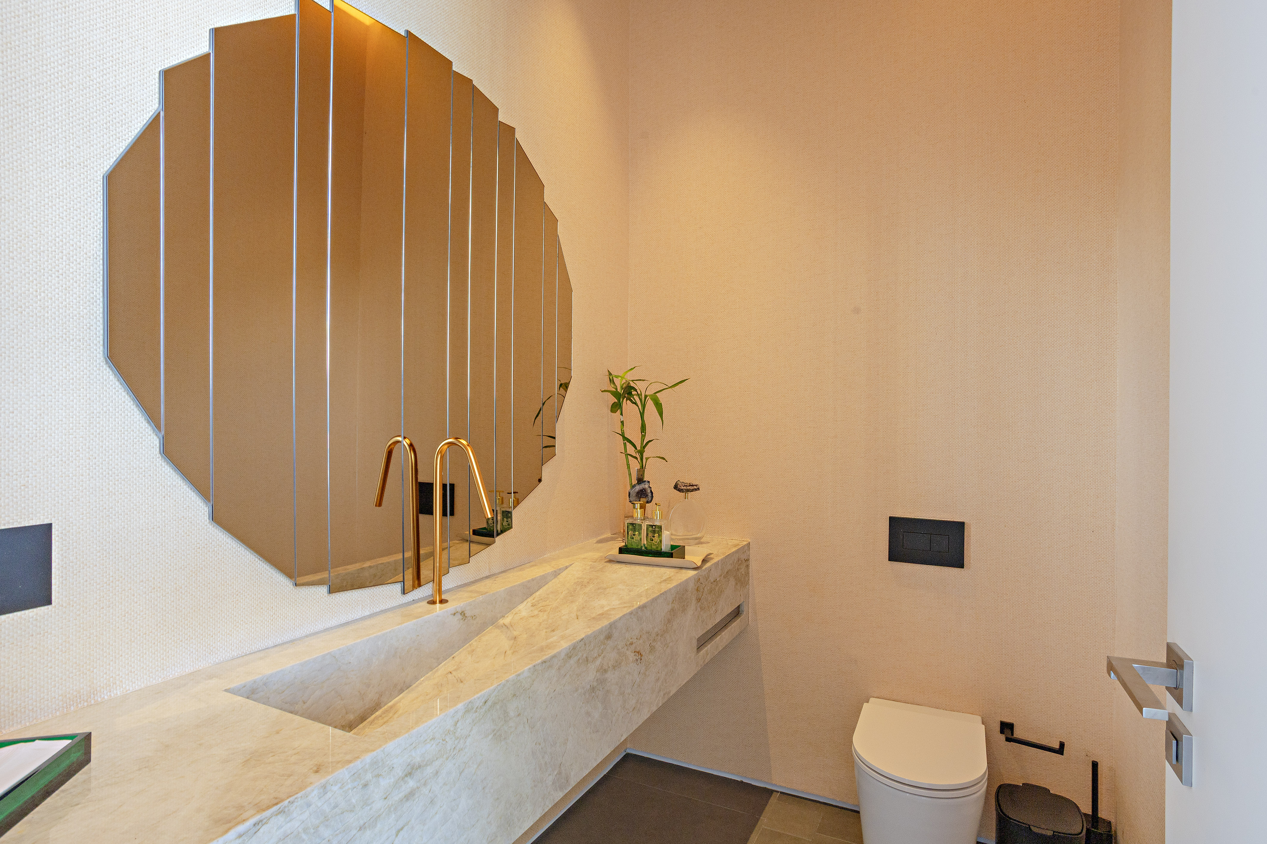  Olegário de Sá-designed residence in a privileged setting at Quinta da Baroneza - 物件實景