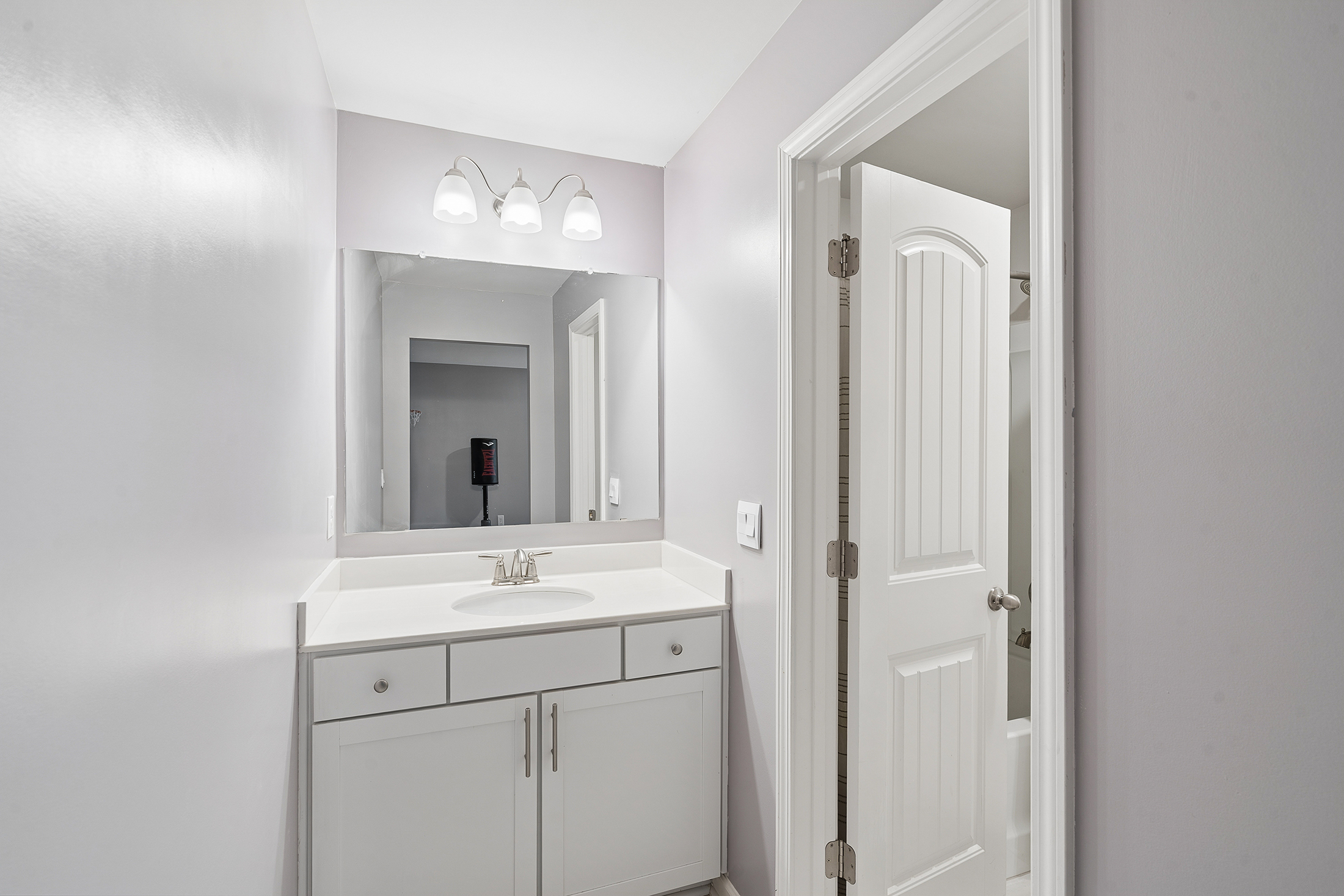  Beautifully Maintained Newer Construction Home on Private Cul-de-sac Lot - 物件實景