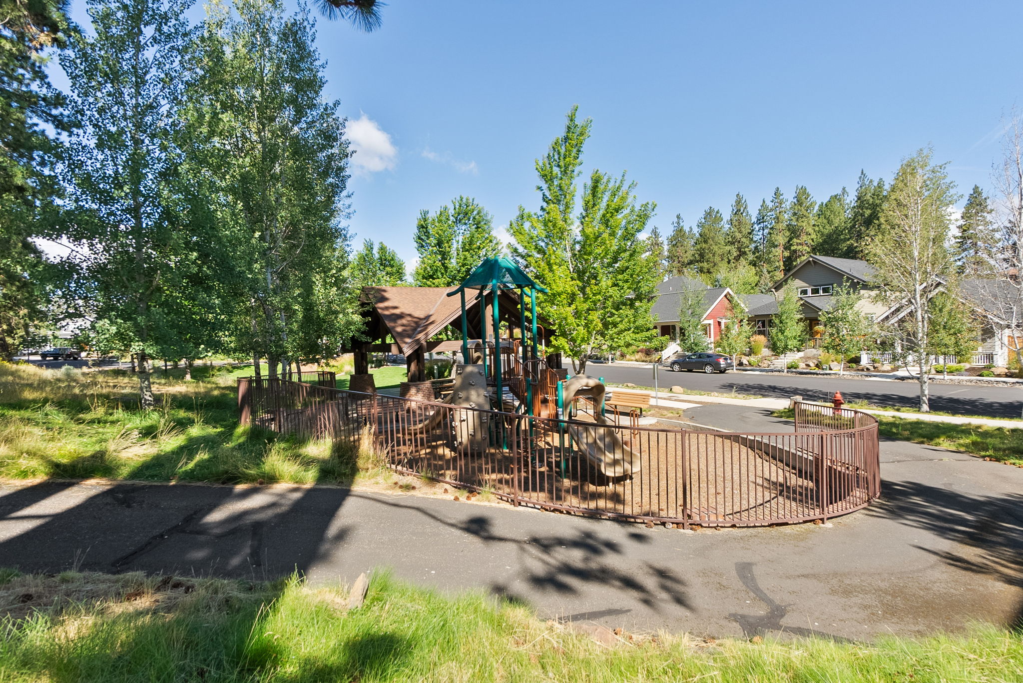 Sisters, Oregon, 97759, United States, 3 Bedrooms Bedrooms, ,2 BathroomsBathrooms,Residential,For Sale,1910956