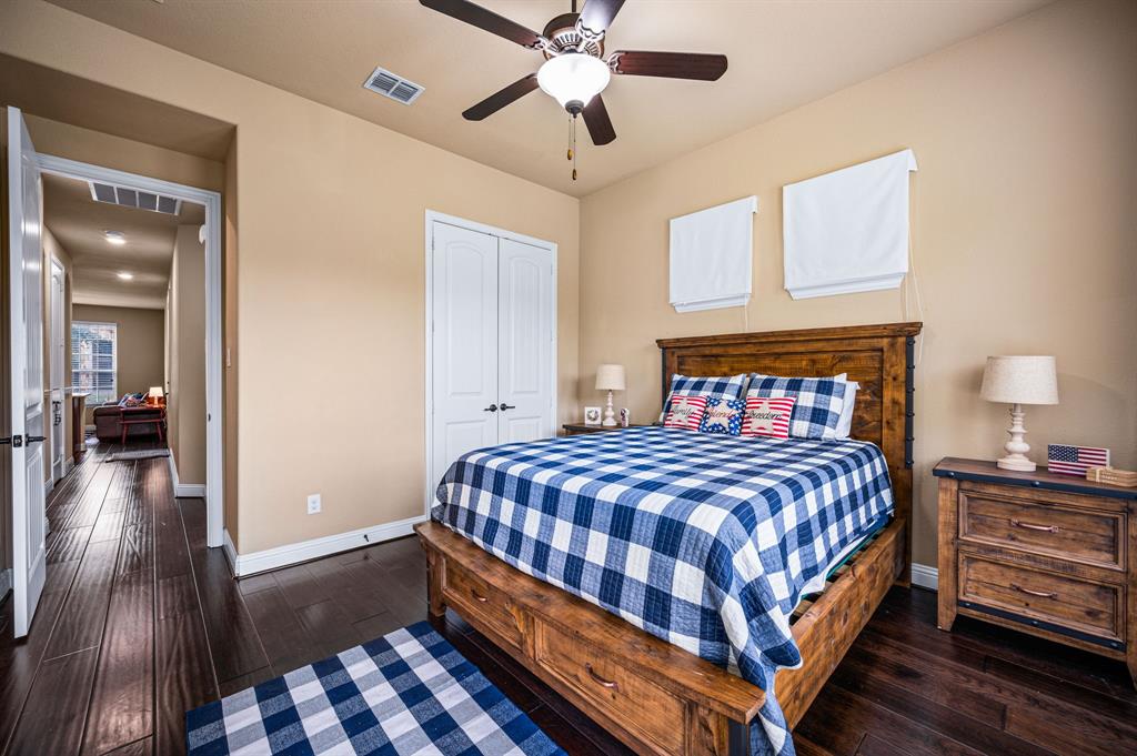 Rowlett, Texas, 75089, United States, 4 Bedrooms Bedrooms, ,5 BathroomsBathrooms,Residential,For Sale,1768476