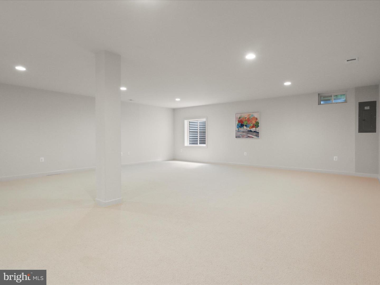 Ashburn, Virginia, 20148, United States, 3 Bedrooms Bedrooms, ,4 BathroomsBathrooms,Residential,For Sale,1918442