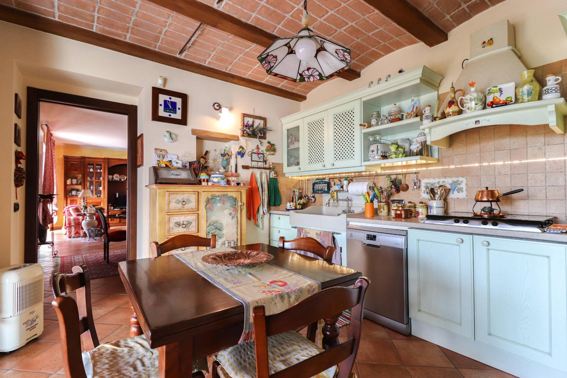 Localit? riviera, Monforte d'Alba, Cuneo, 12065, IT, 3 Bedrooms Bedrooms, ,3 BathroomsBathrooms,Residential,For Sale,Localit? riviera,1639521