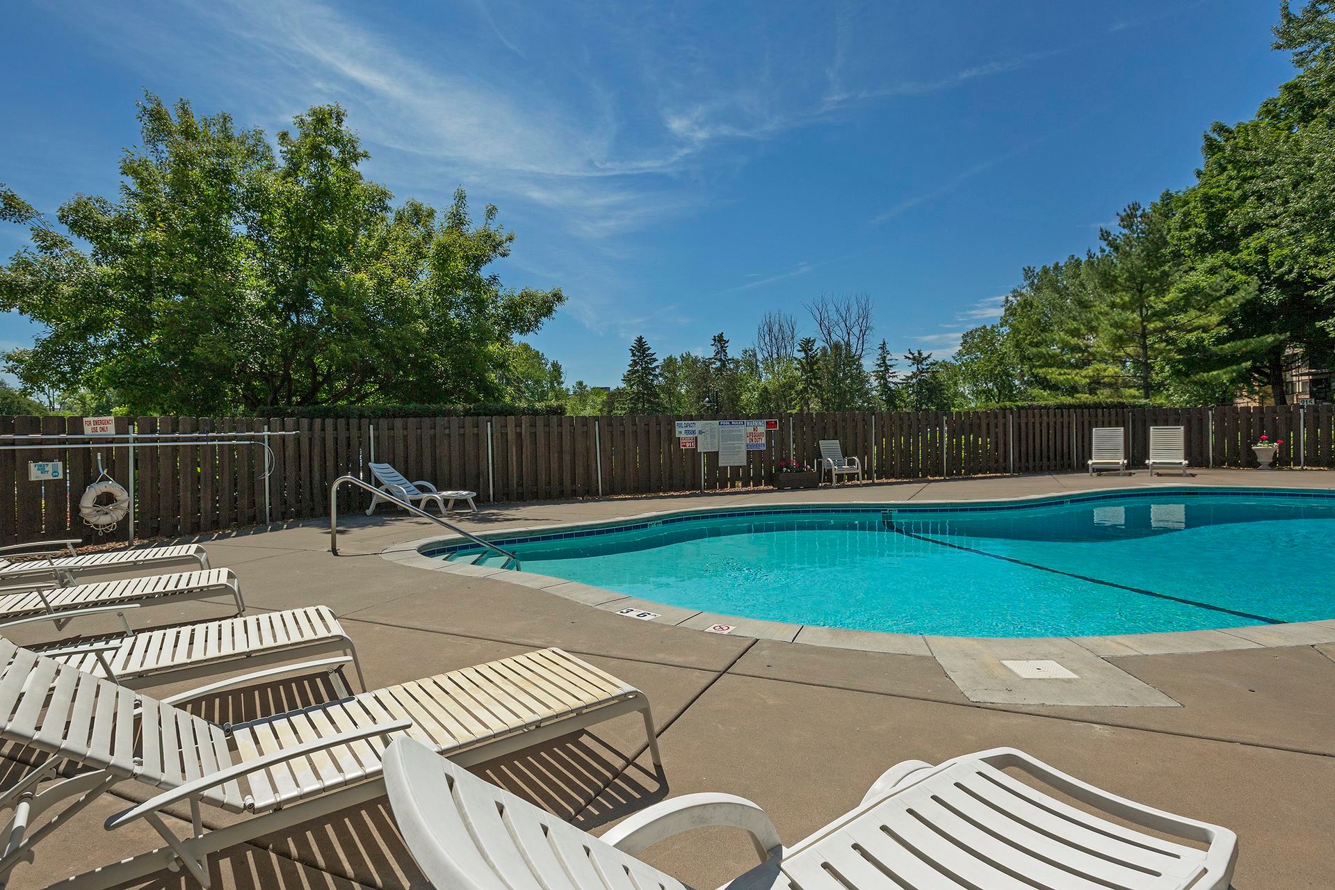  Updated Wayzata Townhome Near Lake Minnetonka - 物件實景