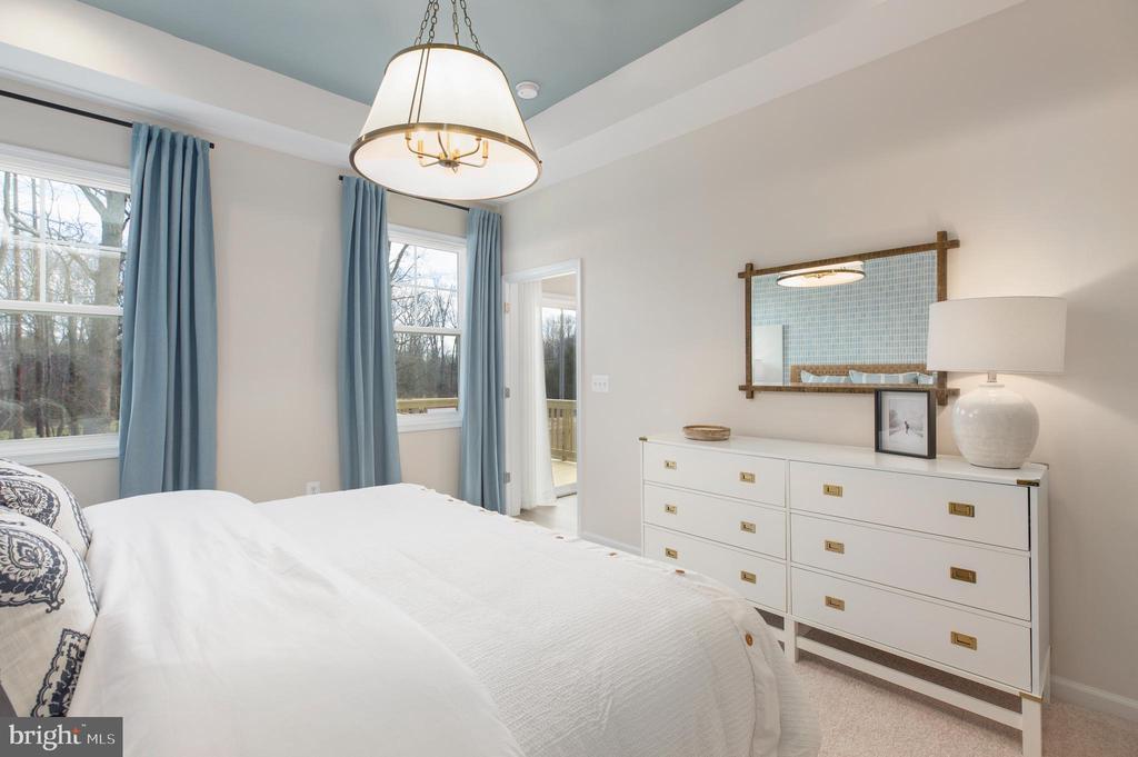 Fredericksburg, Virginia, 22408, United States, 3 Bedrooms Bedrooms, ,4 BathroomsBathrooms,Residential,For Sale,1850109