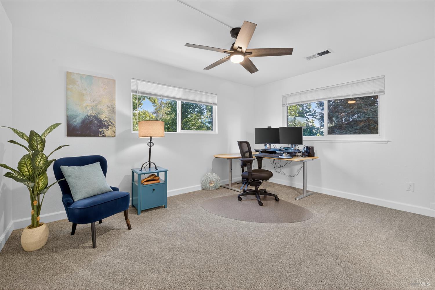 Santa Rosa, California, 95401, United States, 3 Bedrooms Bedrooms, ,2 BathroomsBathrooms,Residential,For Sale,1924972