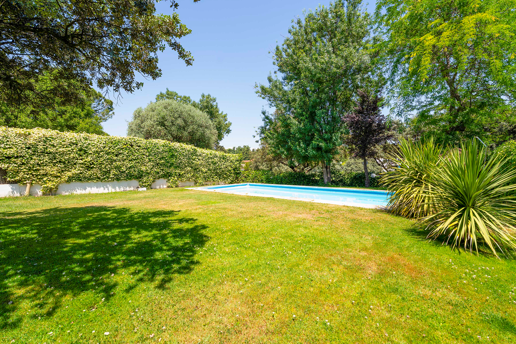  Chalet in 24-hour estate with Golf views - 物件實景