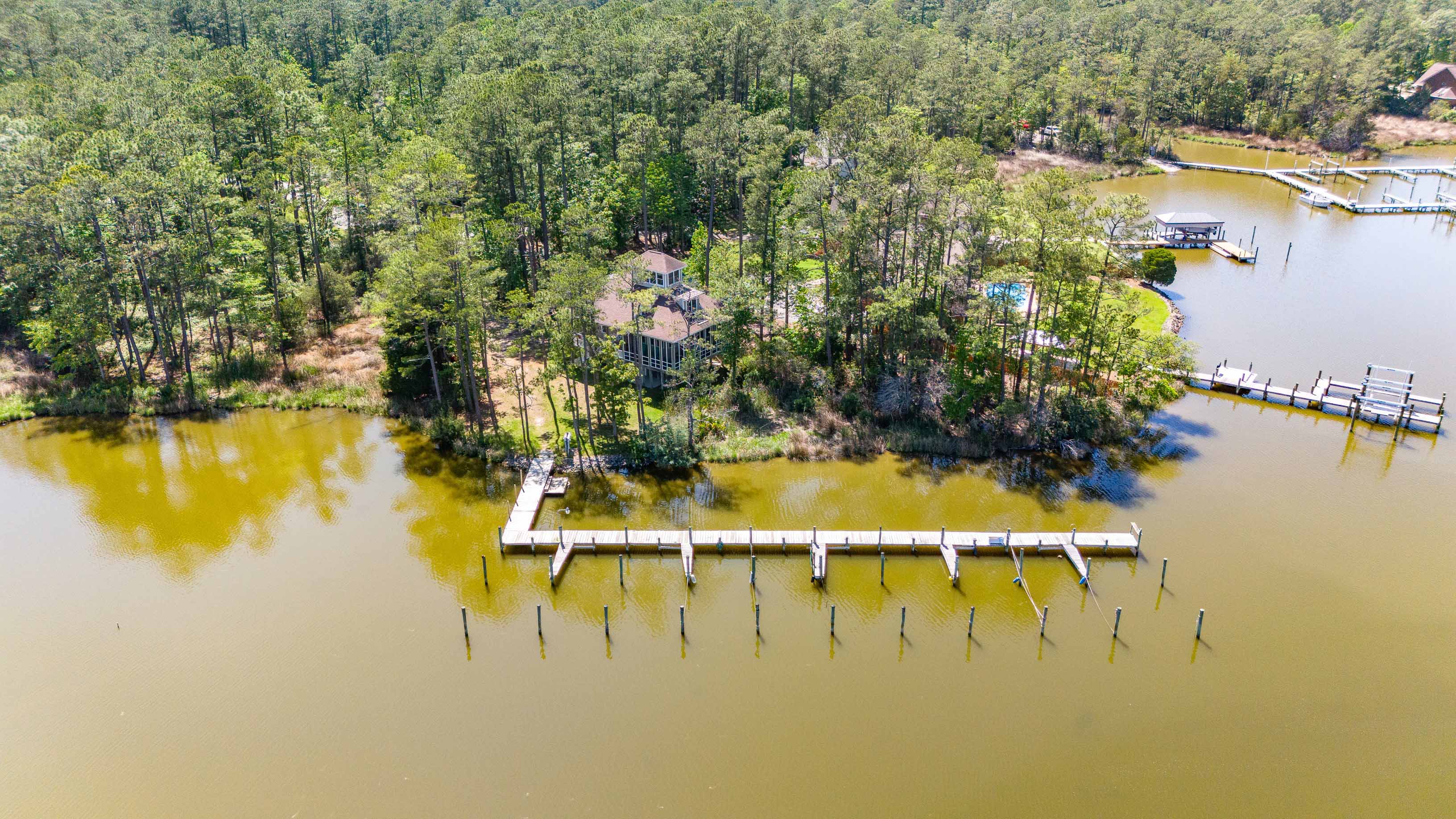 Oriental, North Carolina, 28571, United States, 3 Bedrooms Bedrooms, ,3 BathroomsBathrooms,Residential,For Sale,1981192