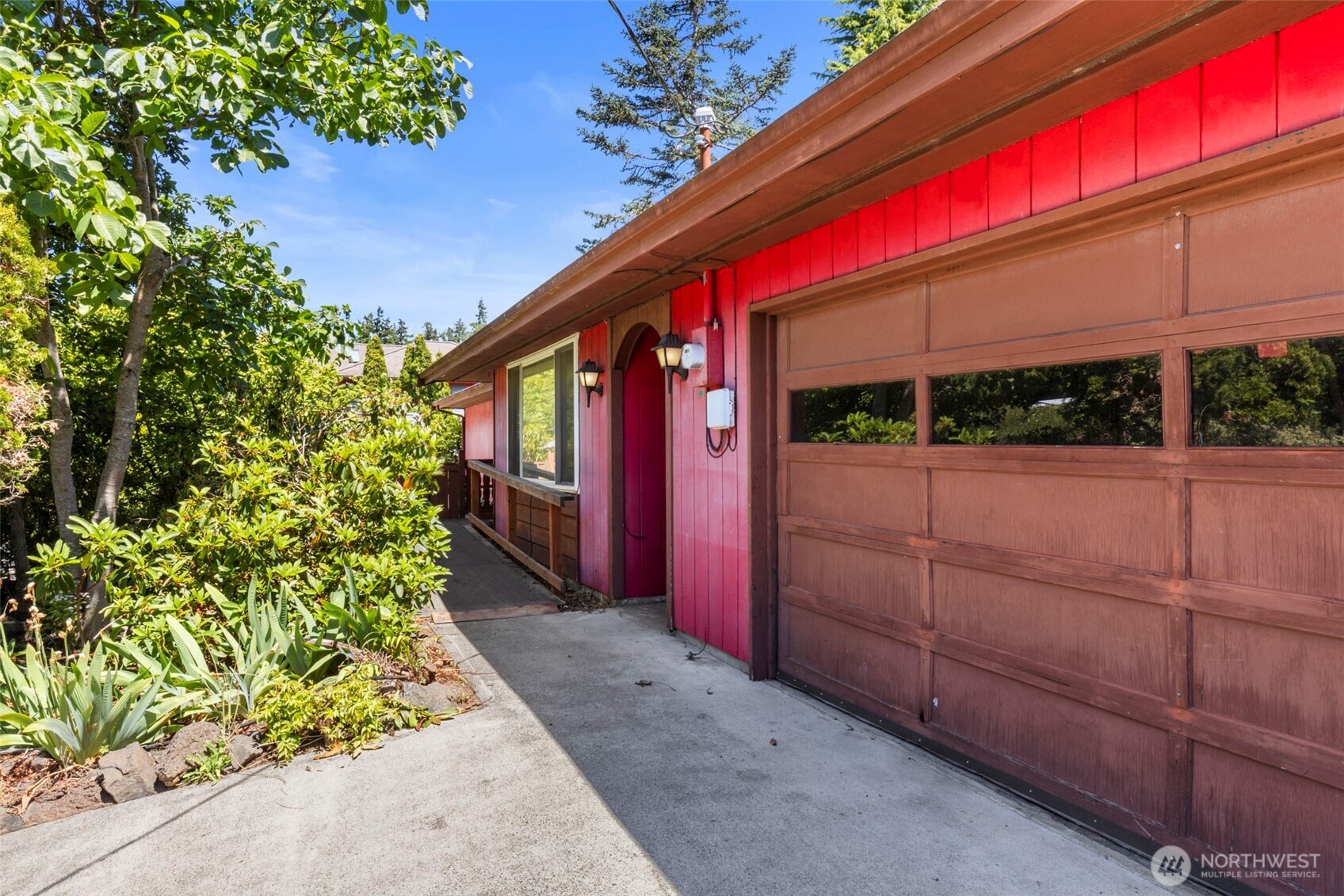 Port Townsend, Washington, 98368, United States, 2 Bedrooms Bedrooms, ,2 BathroomsBathrooms,Residential,For Sale,1882493