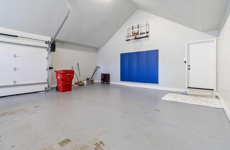 London, Kentucky, 40741, United States, 5 Bedrooms Bedrooms, ,3 BathroomsBathrooms,Residential,For Sale,1976578