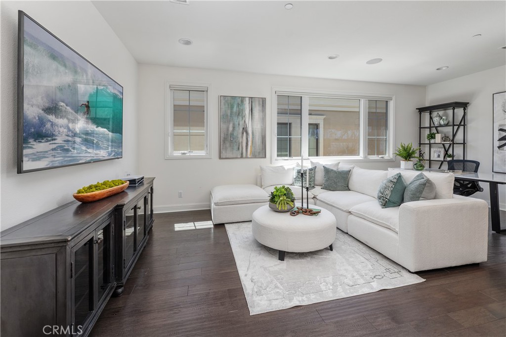 Irvine, California, 92618, United States, 5 Bedrooms Bedrooms, ,6 BathroomsBathrooms,Residential,For Sale,1950608