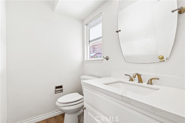 Lynwood, California, 90262, United States, 4 Bedrooms Bedrooms, ,2 BathroomsBathrooms,Residential,For Sale,1974139