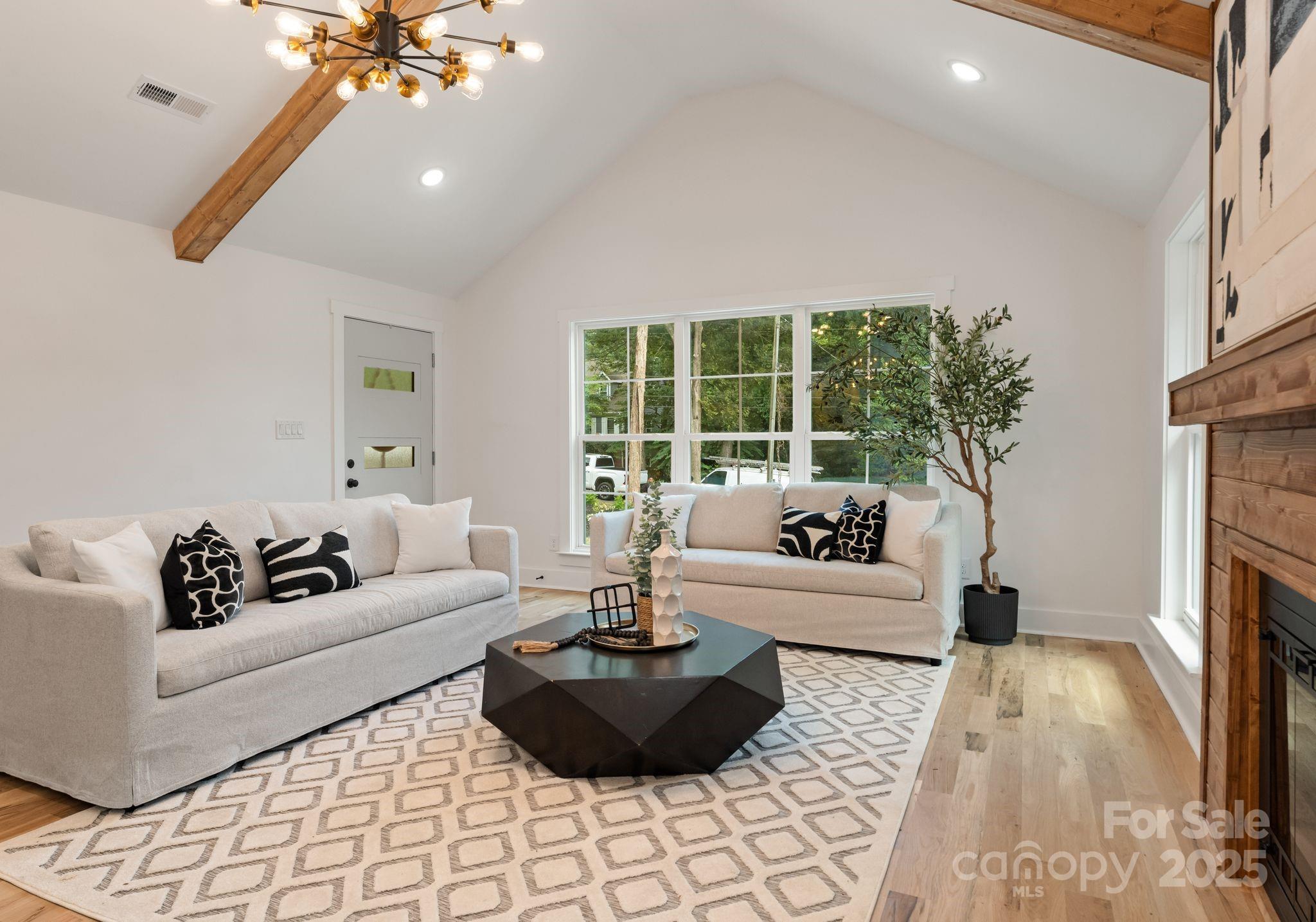 Charlotte, North Carolina, 28226, United States, 6 Bedrooms Bedrooms, ,5 BathroomsBathrooms,Residential,For Sale,1901811