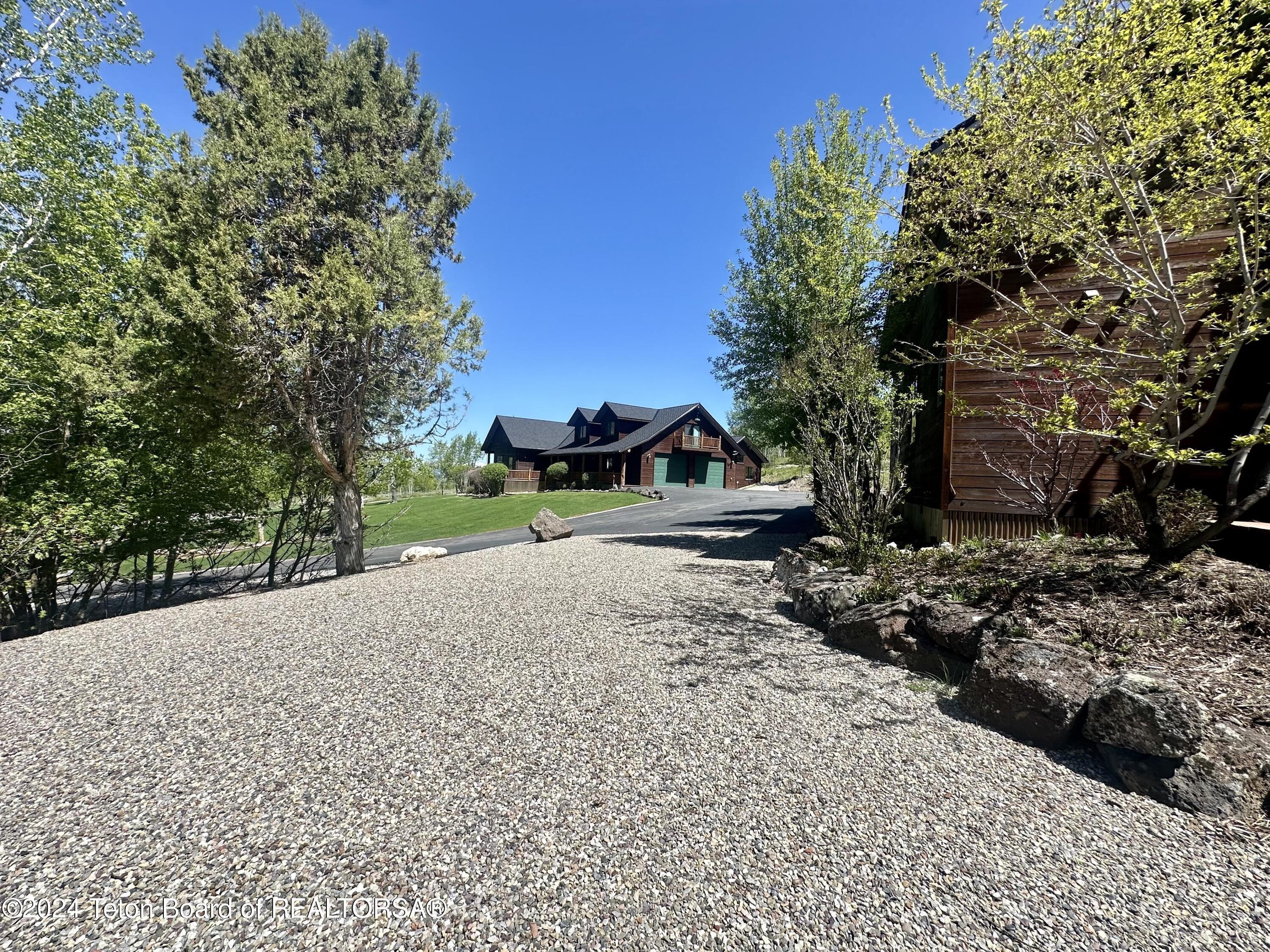 501 KEYSTONE Trail, Etna, Wyoming, 83118, United States, 5 Bedrooms Bedrooms, ,4 BathroomsBathrooms,Residential,For Sale,501 KEYSTONE Trail,1517312