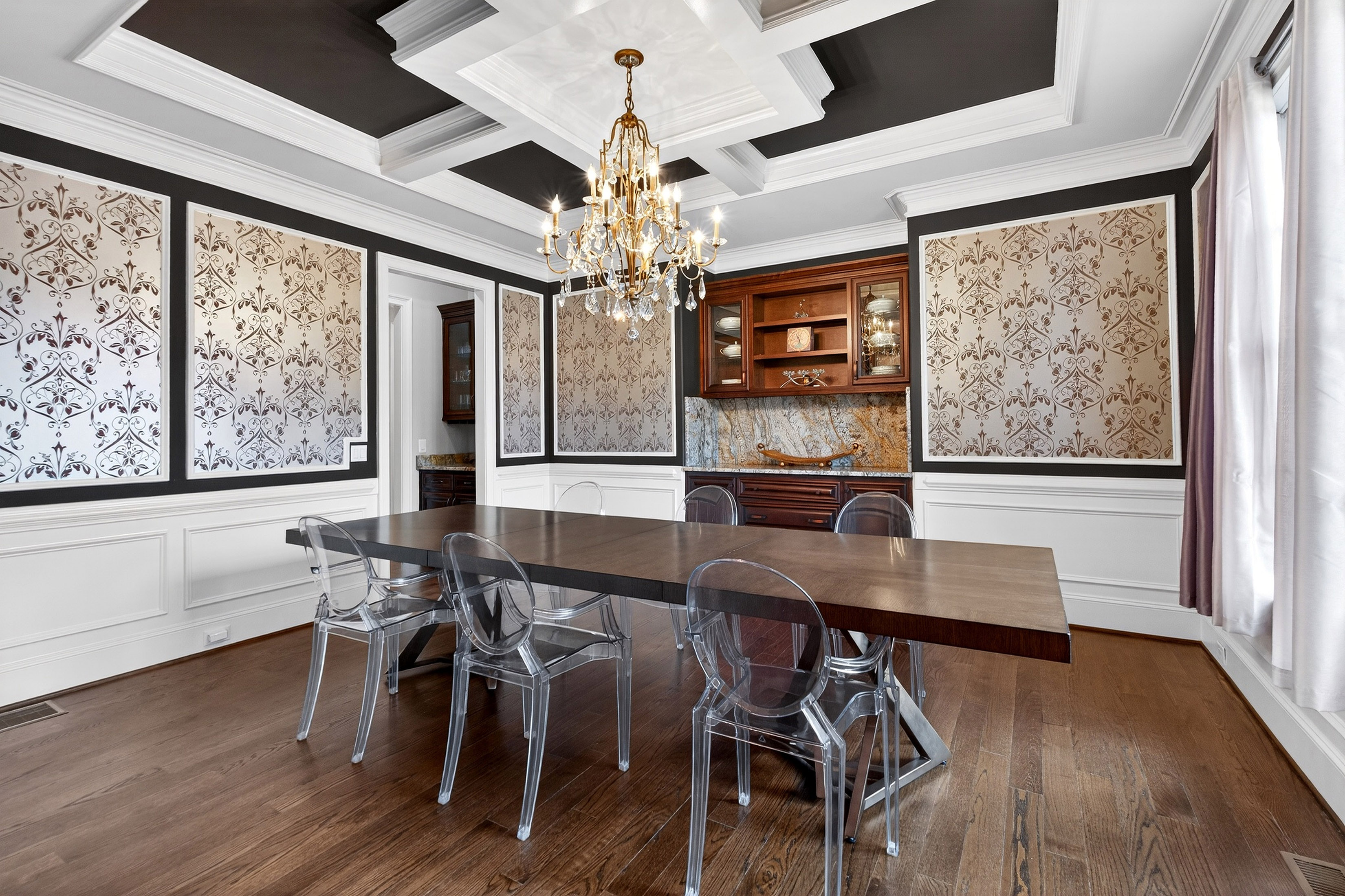  Elegant Home Offering Luxury, Functionality, and Privacy - 物件實景
