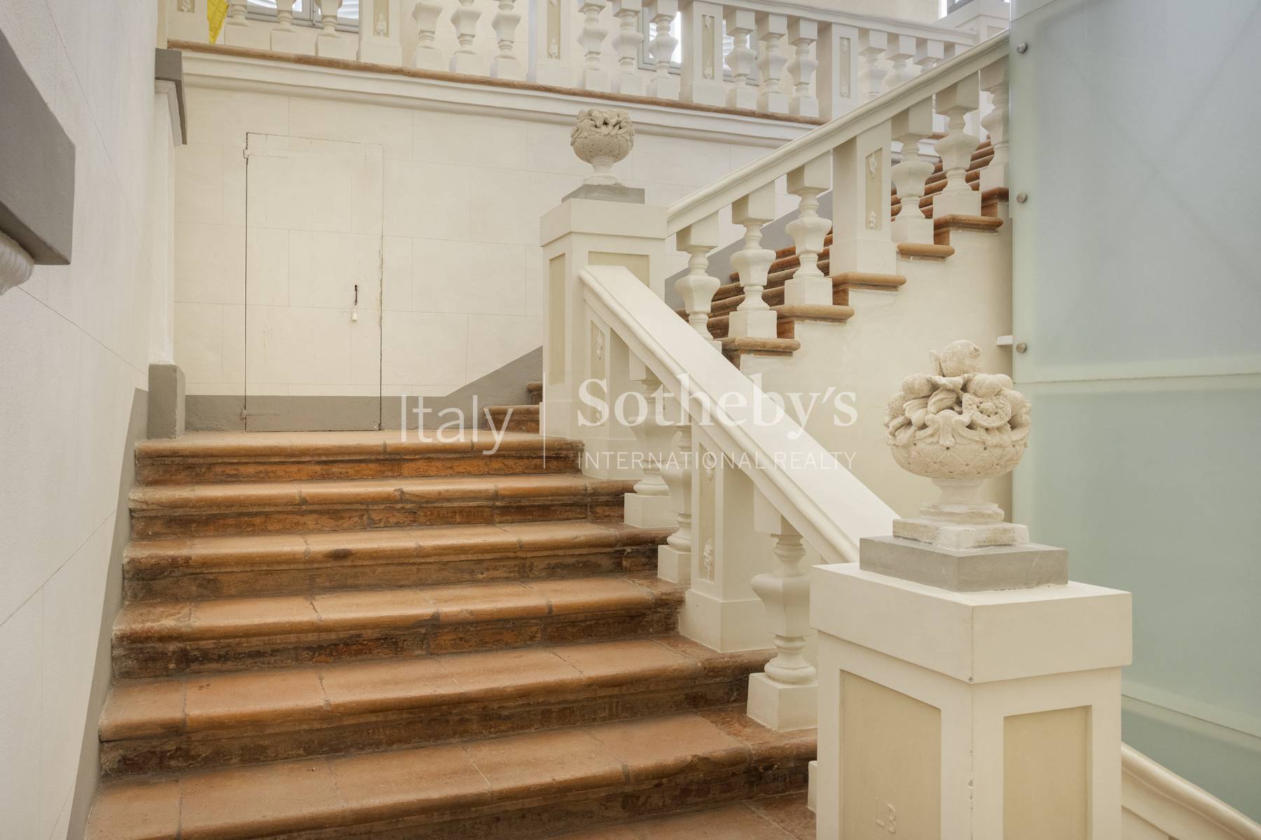  Fully and Finely Restored Historic Palace - 物件實景