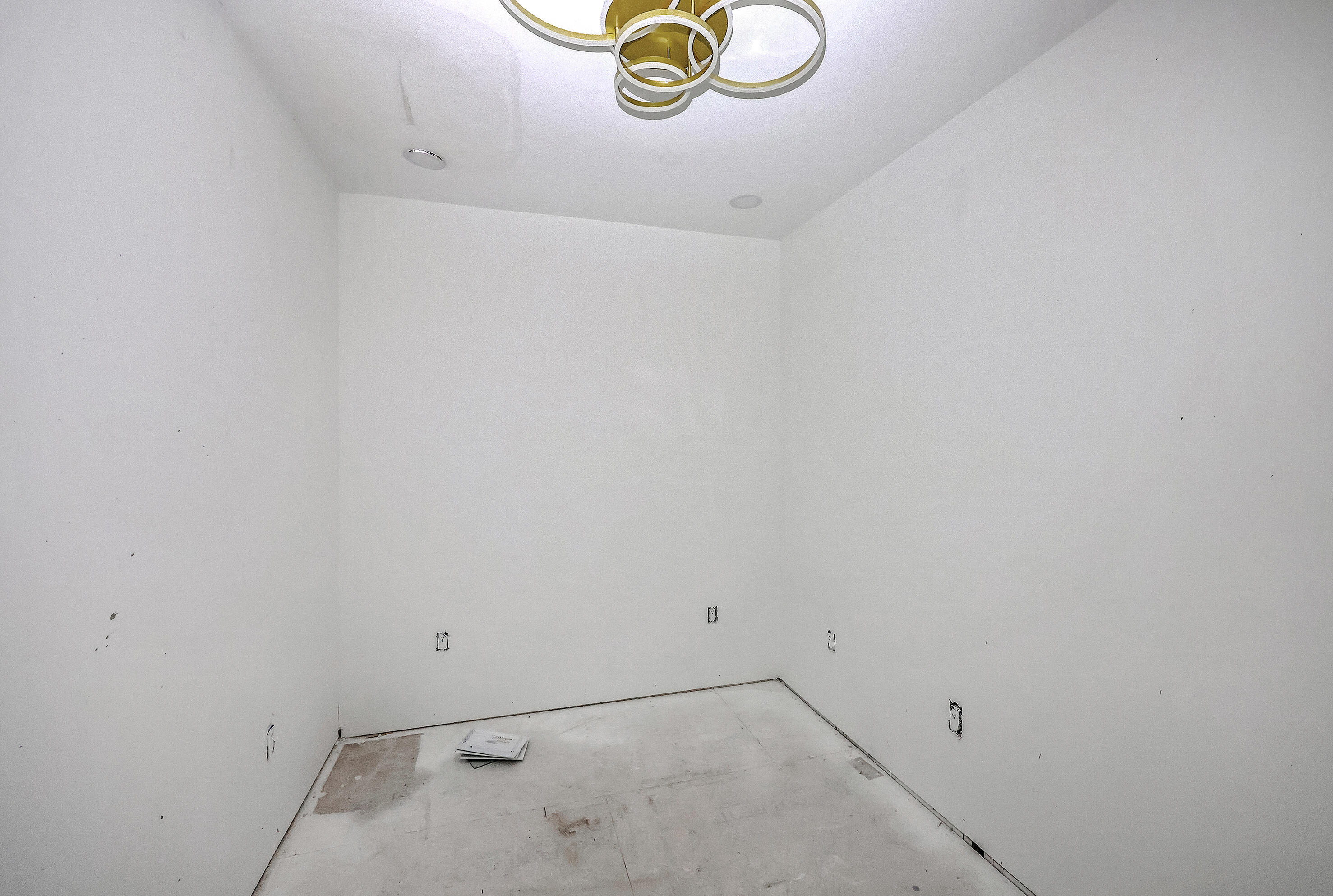 Summerville, South Carolina, 29485, United States, 5 Bedrooms Bedrooms, ,6 BathroomsBathrooms,Residential,For Sale,1977326