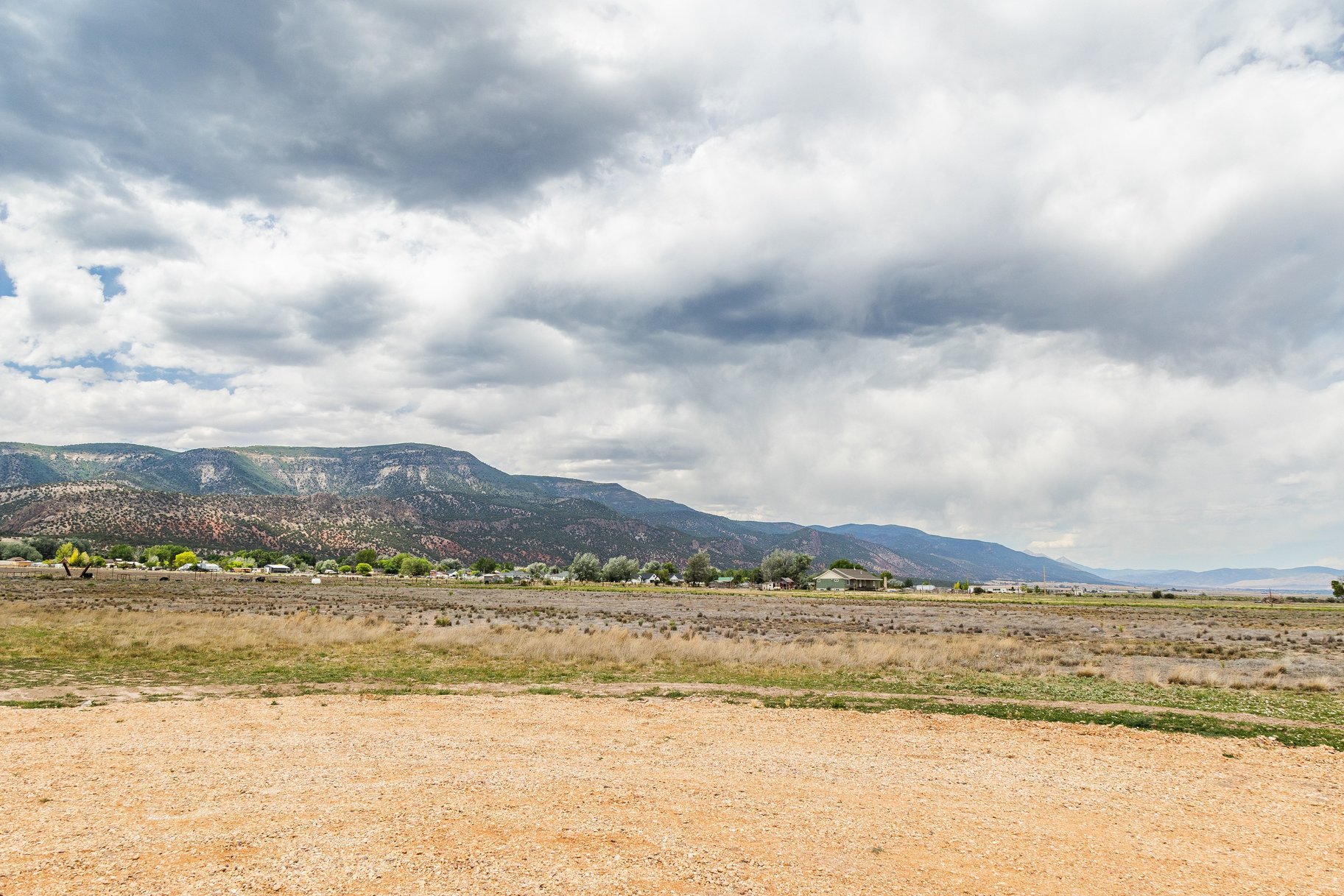  8.5-Acre Lots, No HOA, Stunning Horseshoe Mountain Views - 物件實景