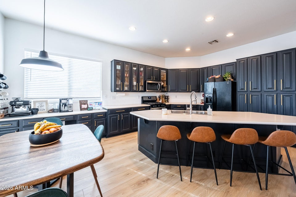 Peoria, Arizona, 85382, United States, 5 Bedrooms Bedrooms, ,Residential,For Sale,2008574