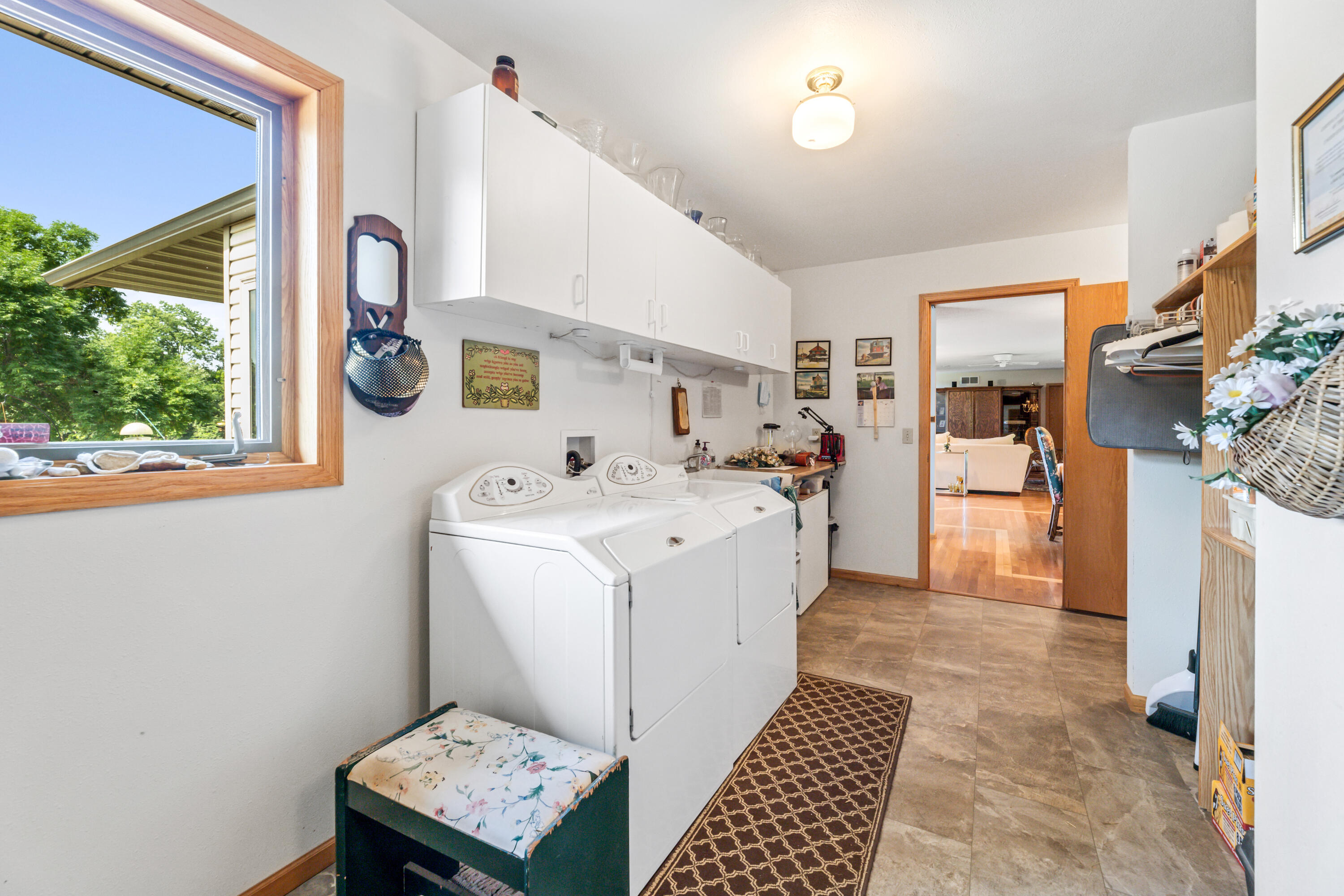 Buffalo, Wisconsin, 54629, United States, 4 Bedrooms Bedrooms, ,4 BathroomsBathrooms,Residential,For Sale,1903287
