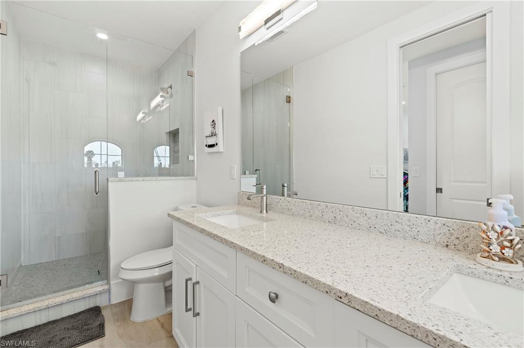 Naples, Florida, 34108, United States, 4 Bedrooms Bedrooms, ,6 BathroomsBathrooms,Residential,For Sale,1828259