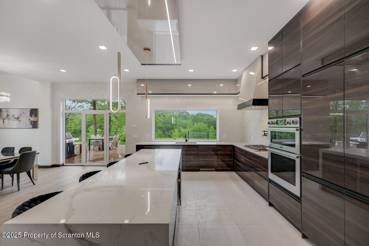 Bear Creek, Pennsylvania, 18602, United States, 4 Bedrooms Bedrooms, ,3 BathroomsBathrooms,Residential,For Sale,2002172