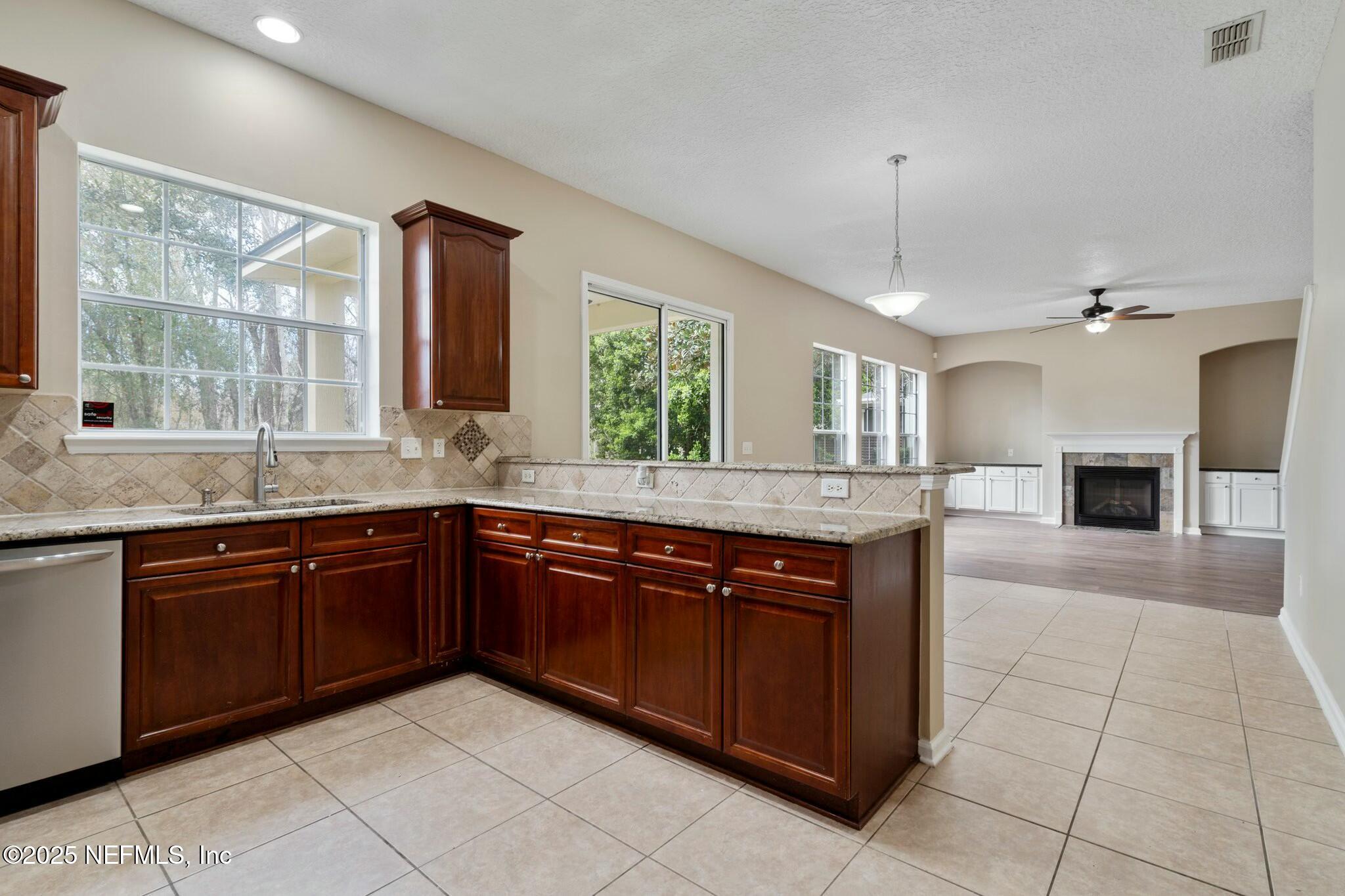 Fleming Island, Florida, 32003, United States, 5 Bedrooms Bedrooms, ,4 BathroomsBathrooms,Residential,For Sale,1925477