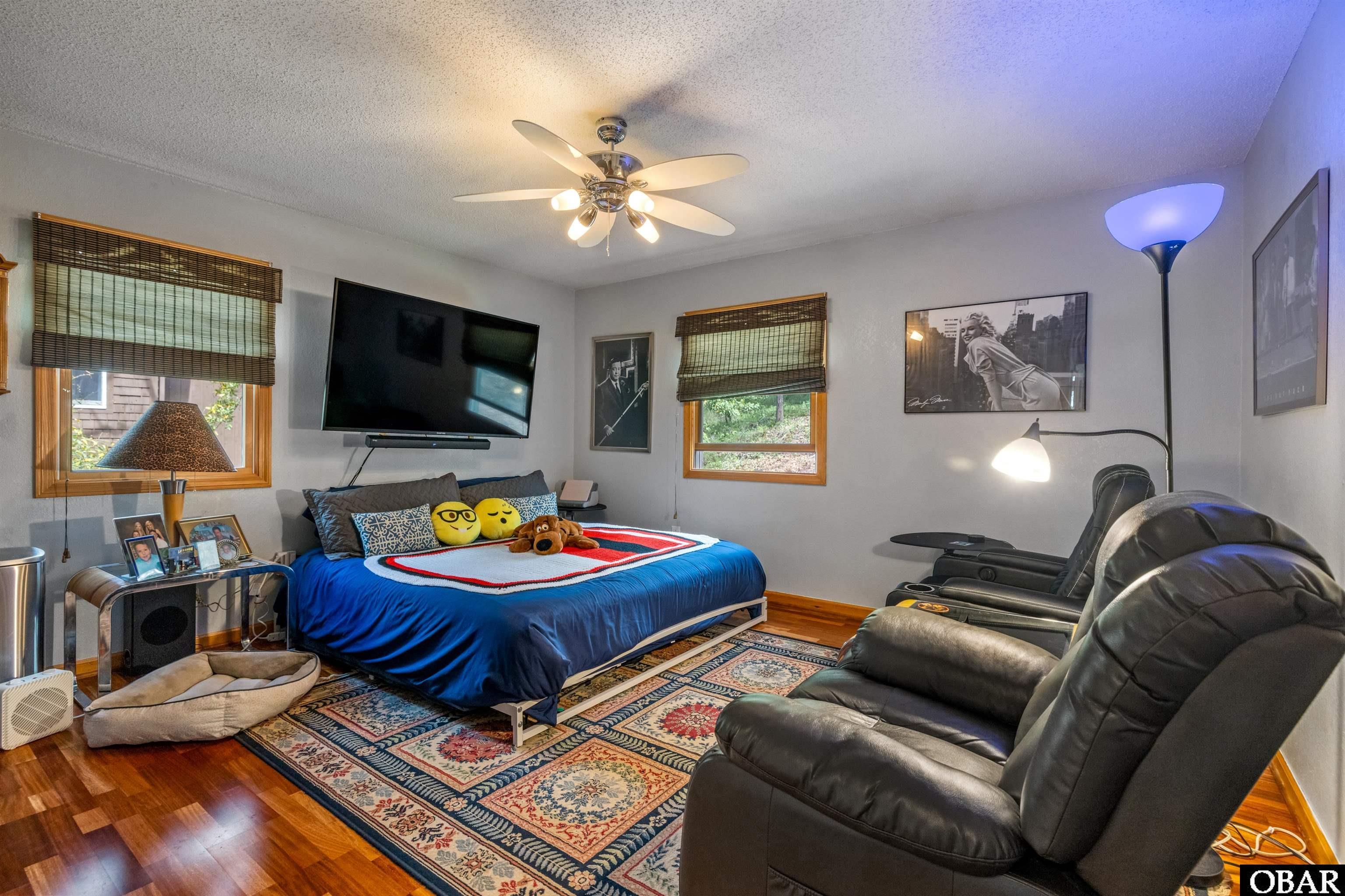 Kill Devil Hills, North Carolina, 27948, United States, 4 Bedrooms Bedrooms, ,3 BathroomsBathrooms,Residential,For Sale,1827353