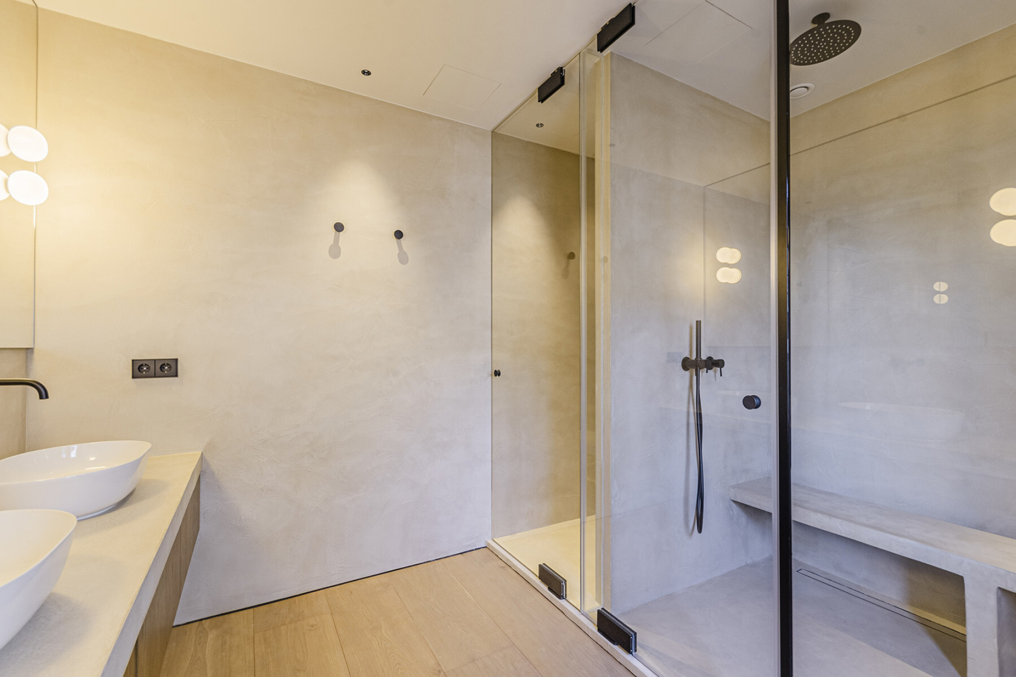 Fantastic brand new refurbished apartment in the Dreta de l