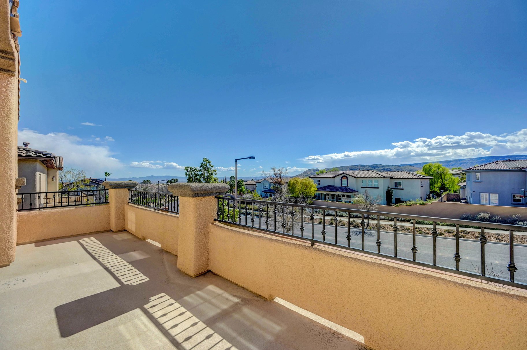  Elegant Toll Brothers Home in Gated Summerlin Community - 物件實景