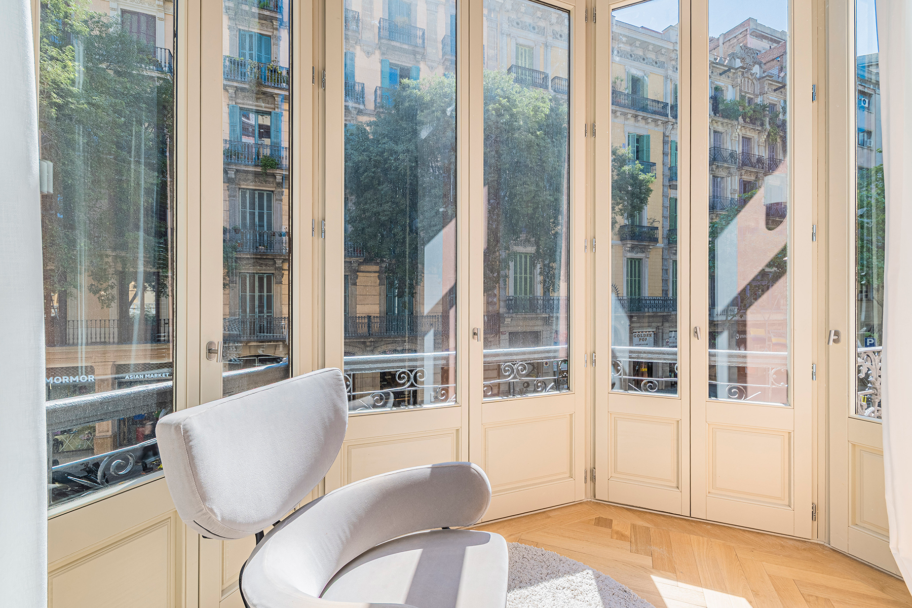  Extraordinary Modernist apartment with private terrace - 物件實景