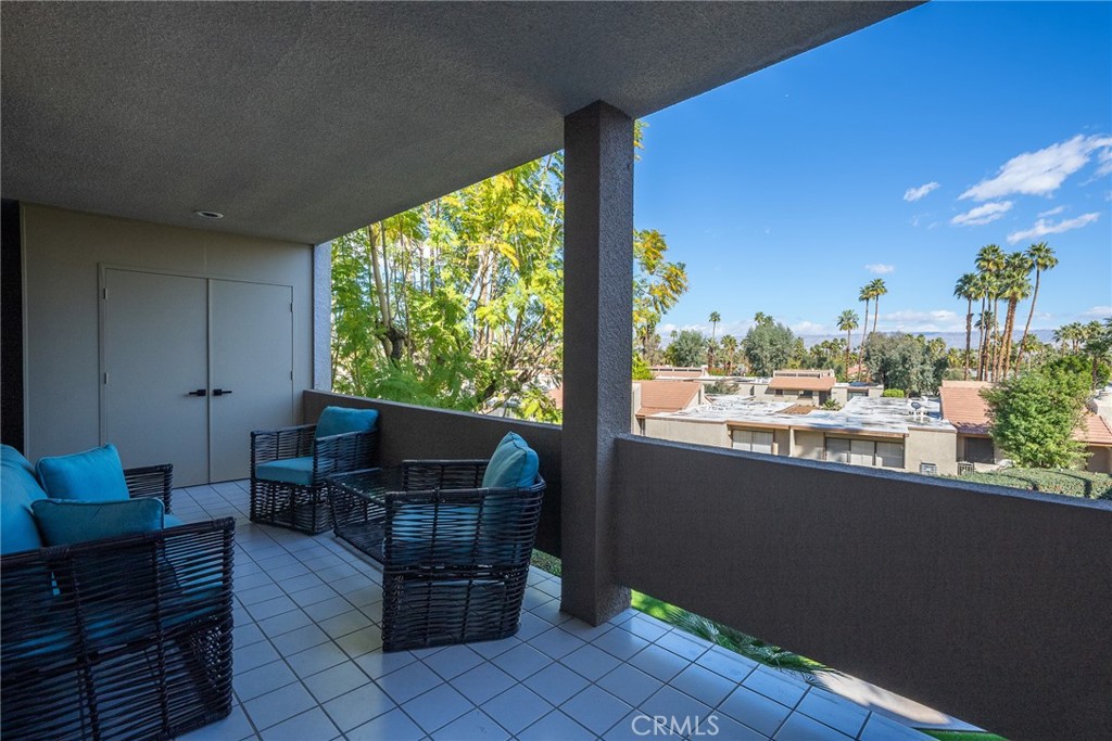 Palm Springs, California, 92264, United States, 2 Bedrooms Bedrooms, ,2 BathroomsBathrooms,Residential,For Sale,1805704