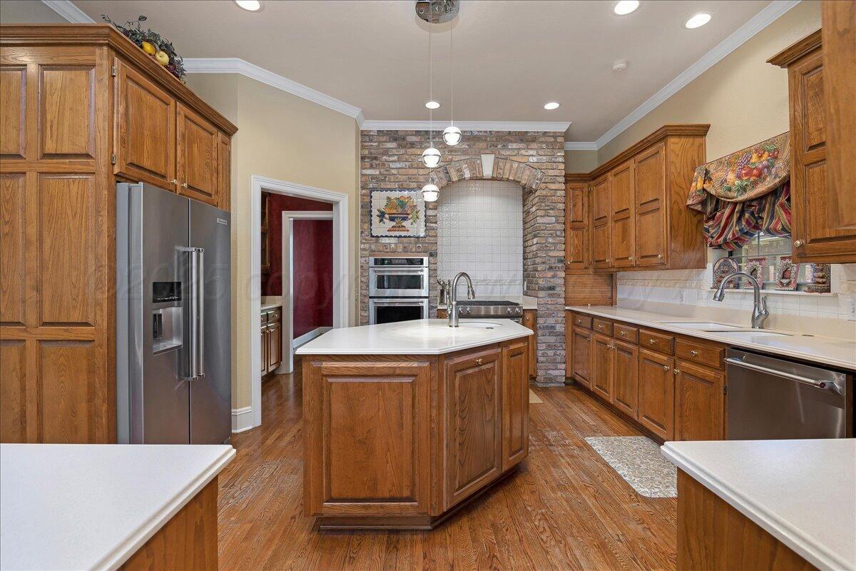 Amarillo, Texas, 79121, United States, 5 Bedrooms Bedrooms, ,4 BathroomsBathrooms,Residential,For Sale,1821346