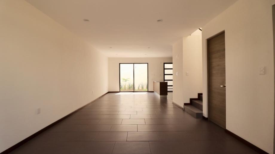 Residencial Santa Fe, Morelia, Michoacán de Ocampo, 58195, Mexico, 3 Bedrooms Bedrooms, ,3 BathroomsBathrooms,Residential,For Sale,Residencial Santa Fe,1454009