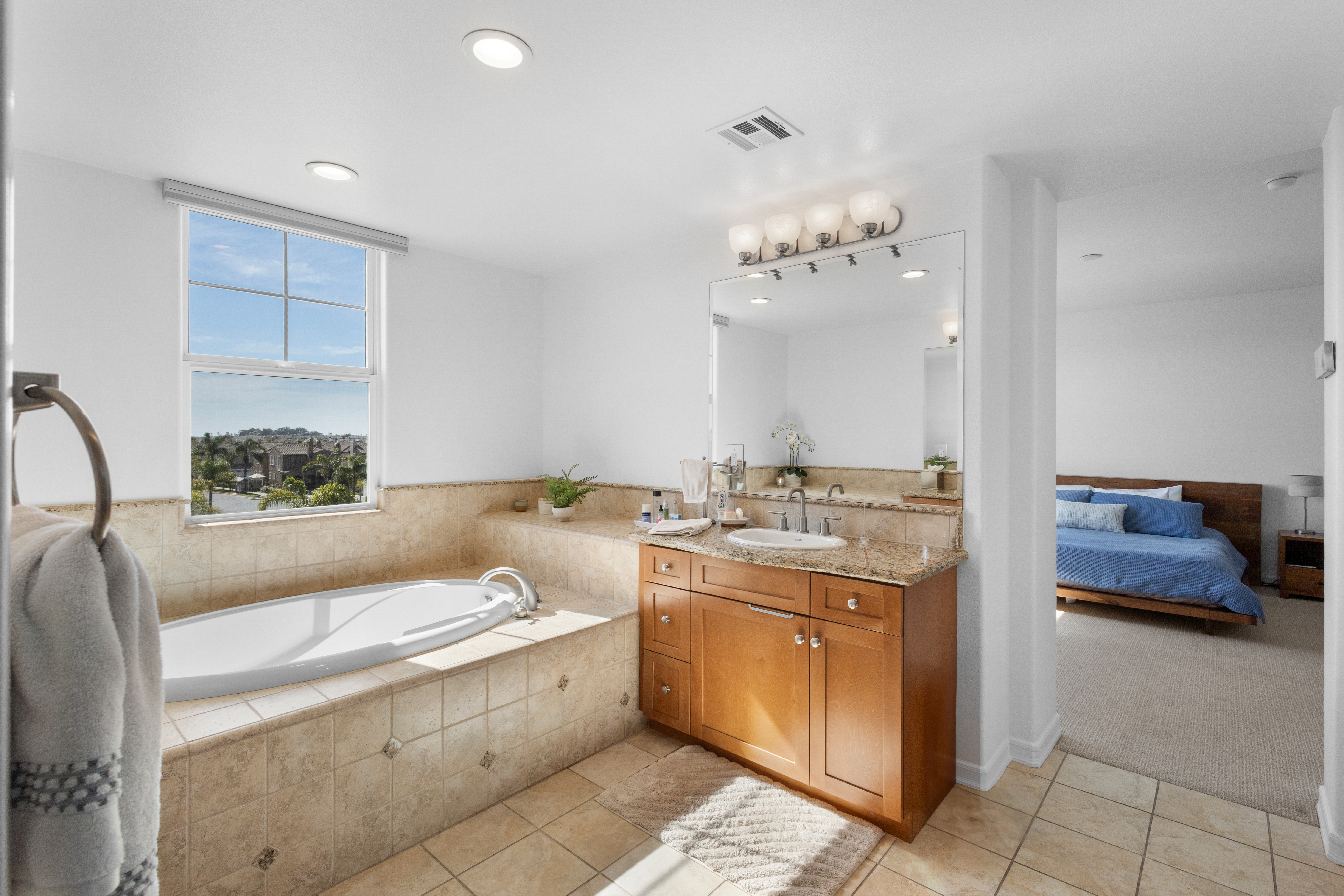  1560 Seabridge Lane, Oxnard, CA 93035 - 物件實景
