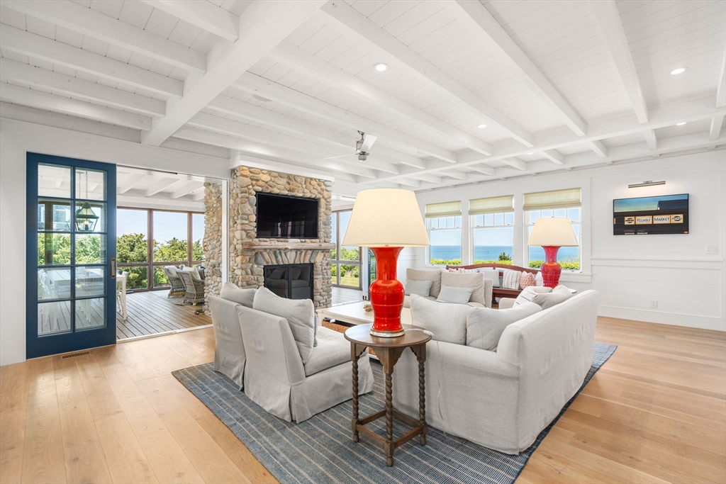 Oak Bluffs, Massachusetts, 02557, United States, 8 Bedrooms Bedrooms, ,9 BathroomsBathrooms,Residential,For Sale,1848541
