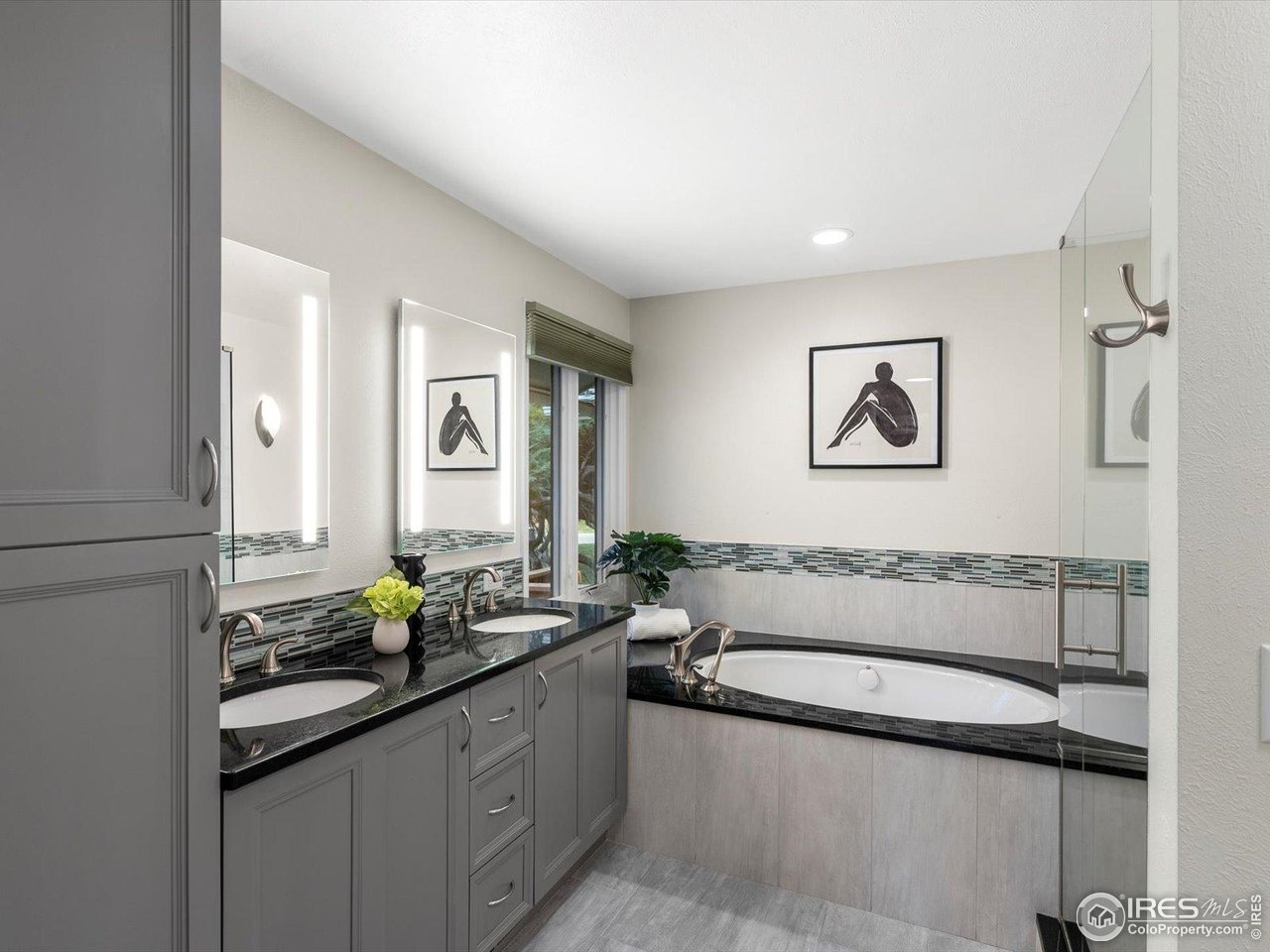 Boulder, Colorado, 80301, United States, 3 Bedrooms Bedrooms, ,3 BathroomsBathrooms,Residential,For Sale,1991465