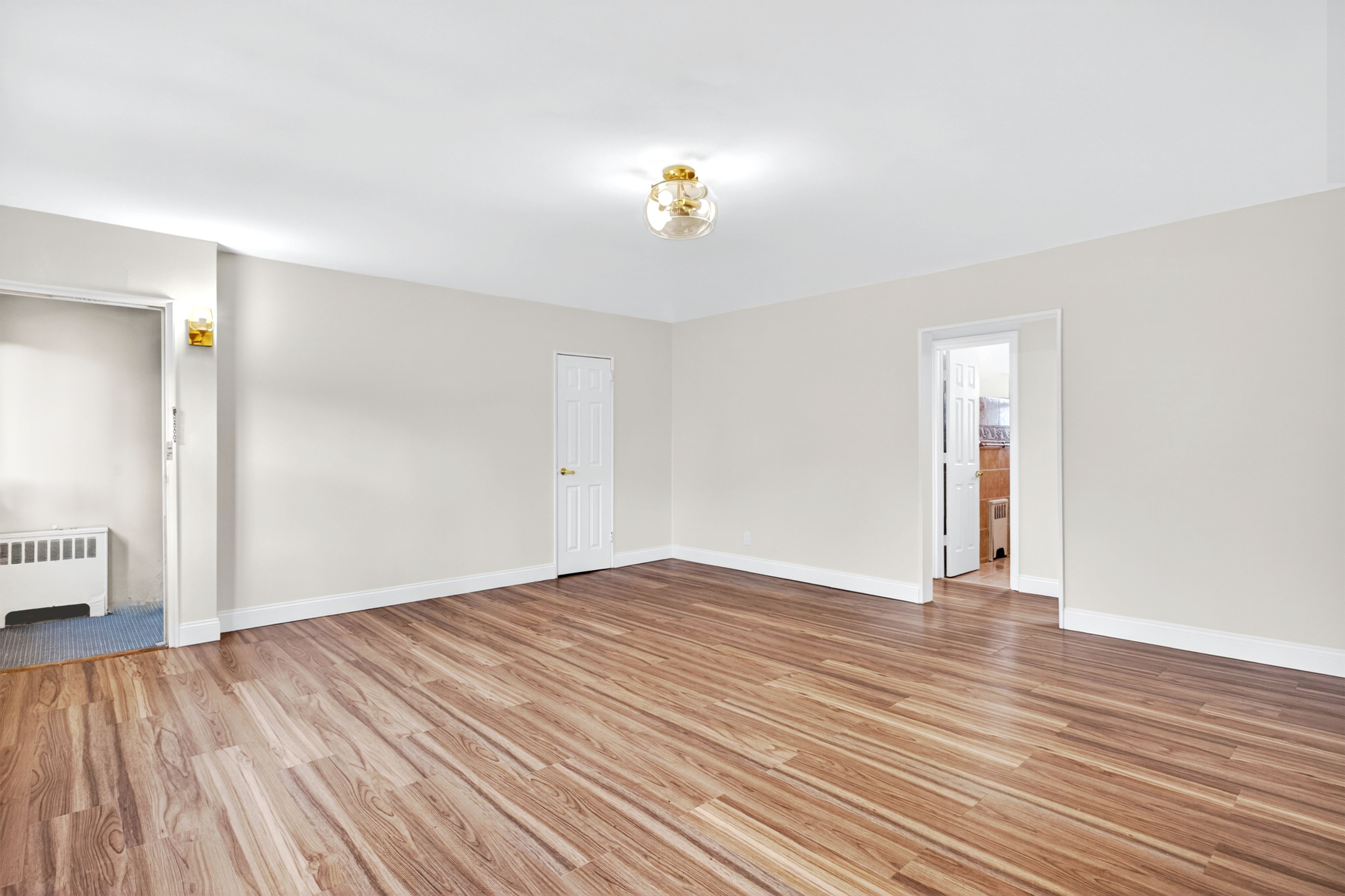  160-28 17th Avenue, Whitestone, NY, 11357 - 物件實景