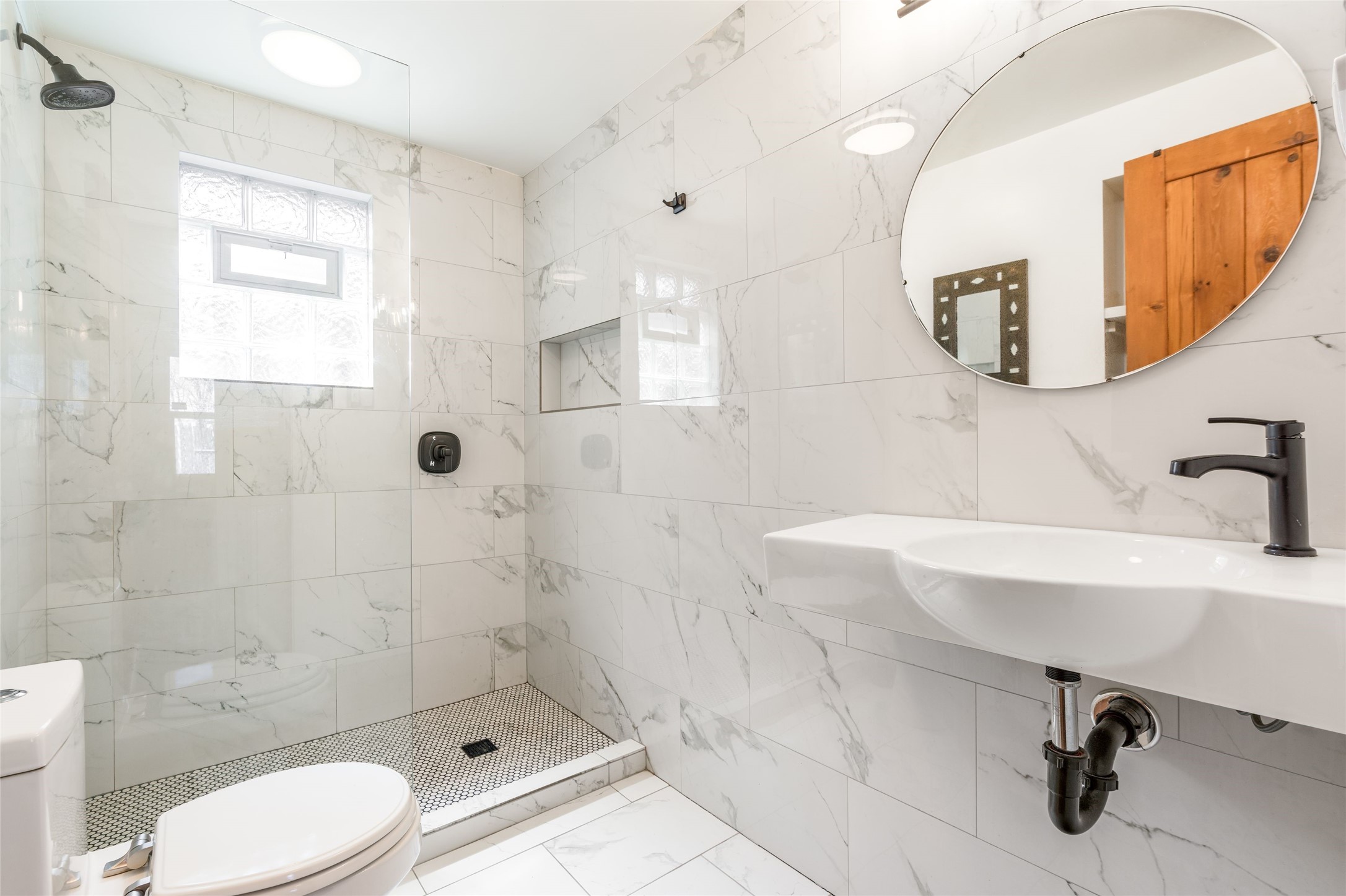  727 Galisteo A - 物件實景