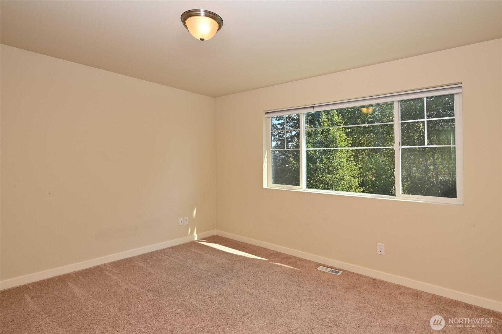 AUBURN, Washington, 98092, United States, 4 Bedrooms Bedrooms, ,3 BathroomsBathrooms,Residential,For Sale,1956520