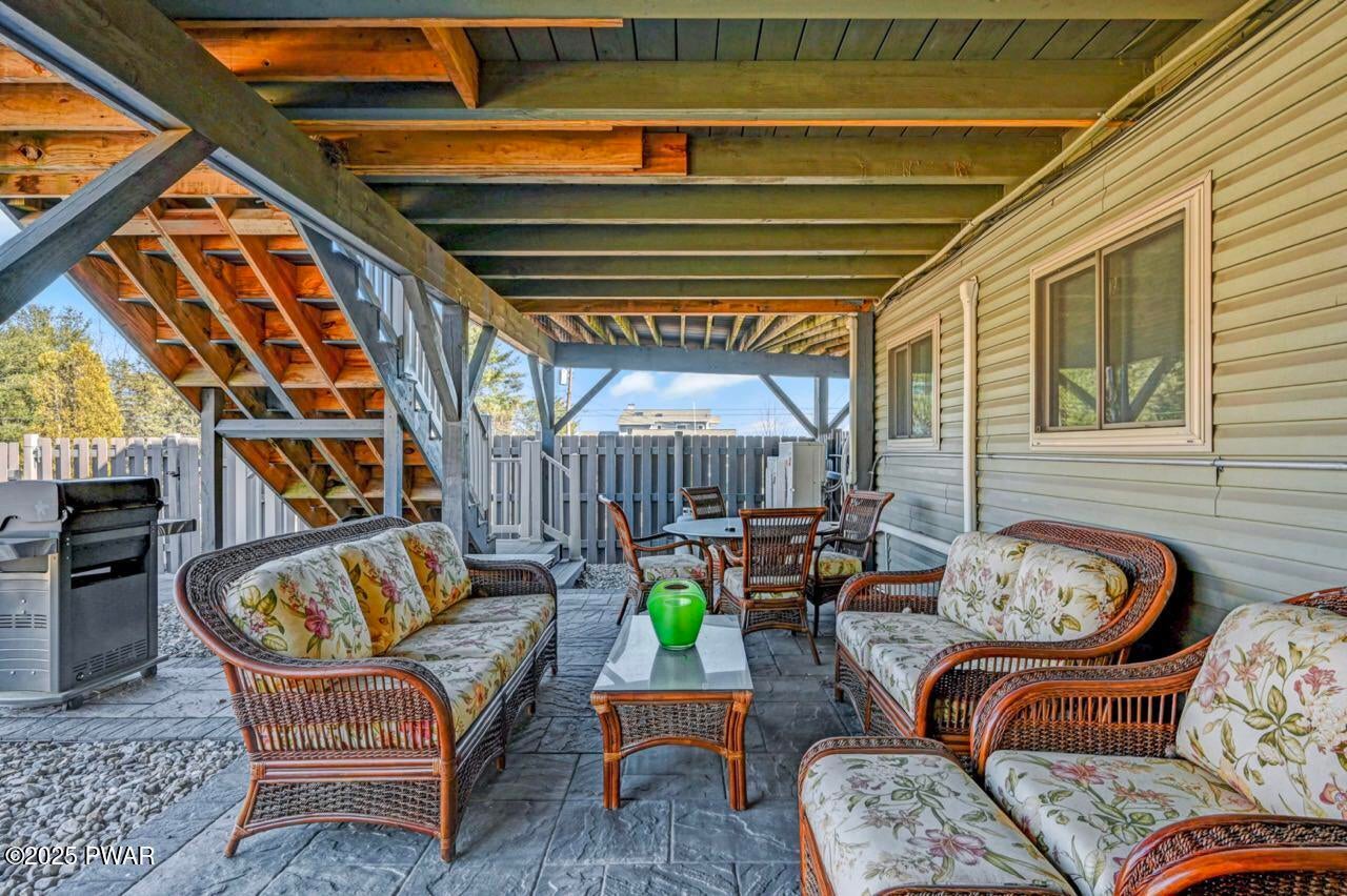 Lords Valley, Pennsylvania, 18428, United States, 4 Bedrooms Bedrooms, ,2 BathroomsBathrooms,Residential,For Sale,2005448