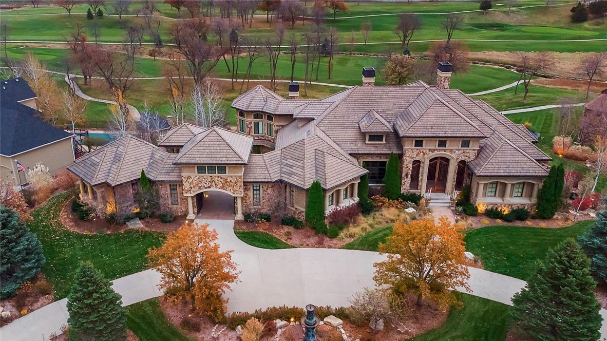 Ankeny, Iowa, 50021, United States, 4 Bedrooms Bedrooms, ,7 BathroomsBathrooms,Residential,For Sale,1697881