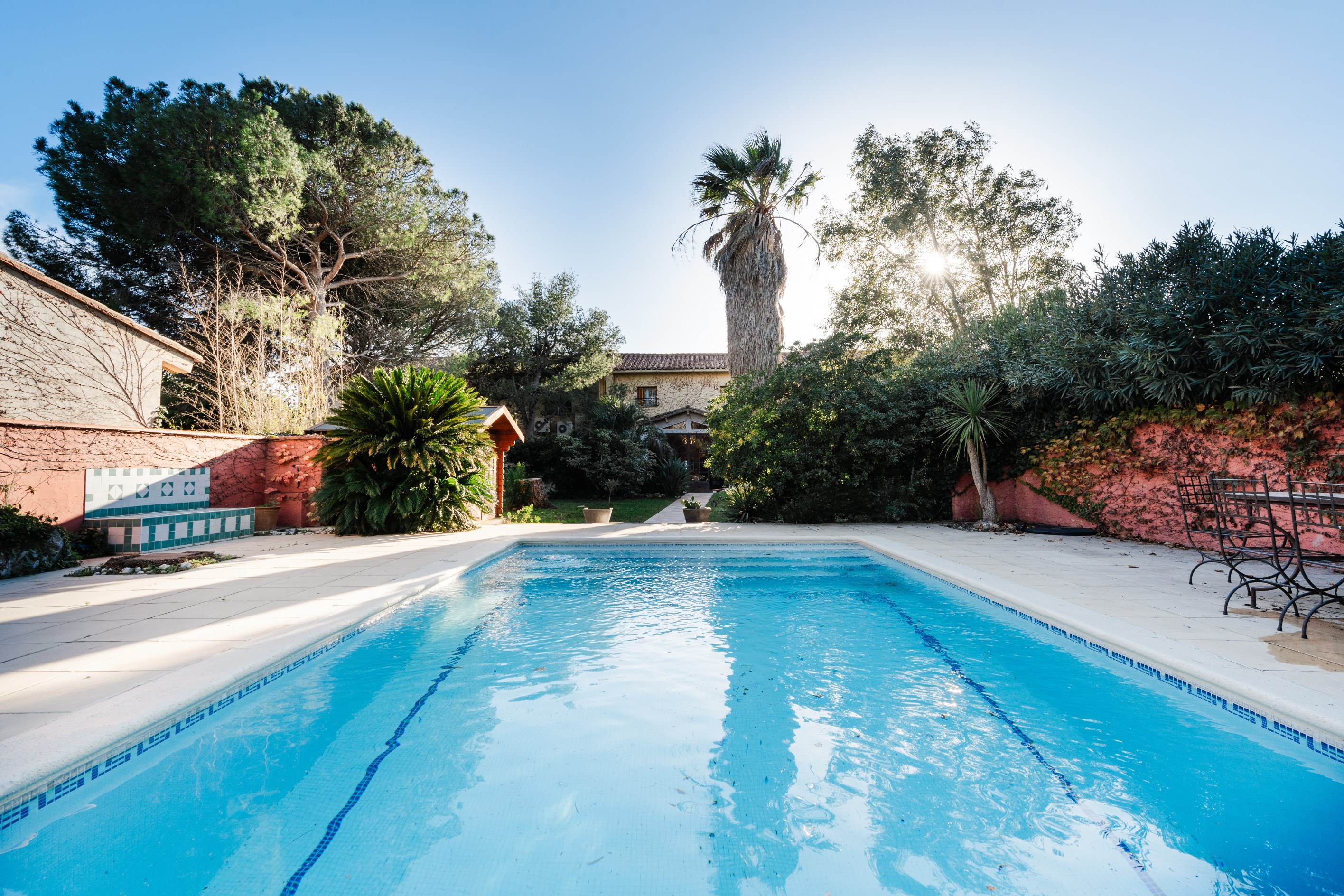  Exclusive : Charming renovated part of a domain on a tree-lined plot wih swimmi… - 物件實景